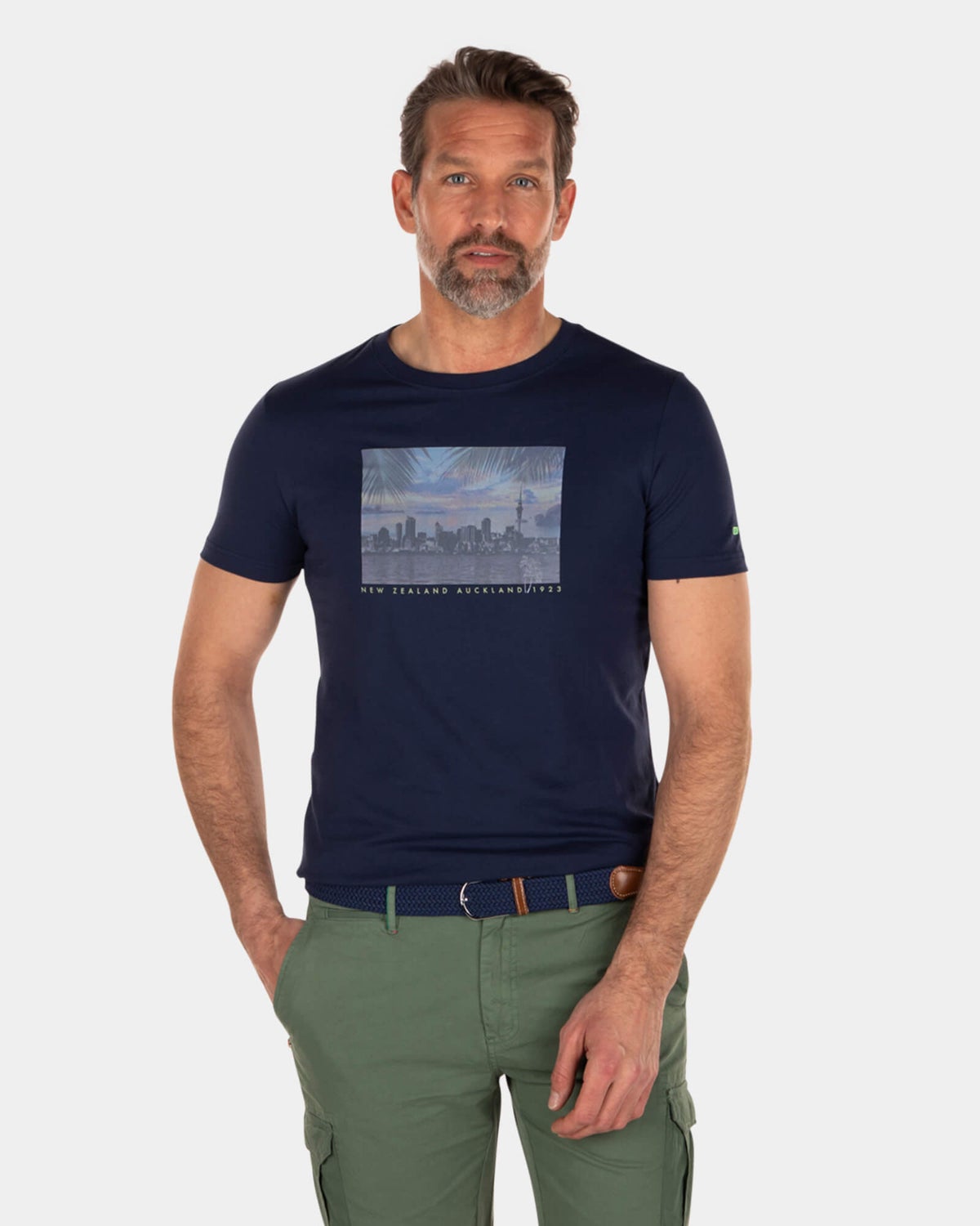 Baumwoll-T-Shirt mit Skyline-Print - Key Navy