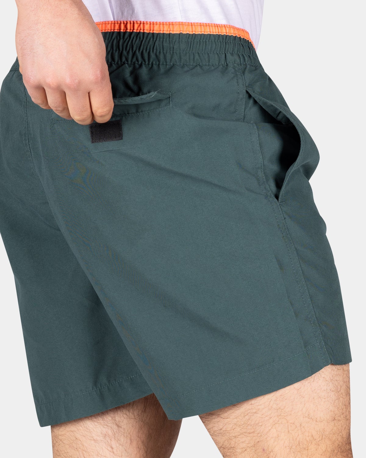 Badehose mit zauberhaftem Aufdruck - Classic Green