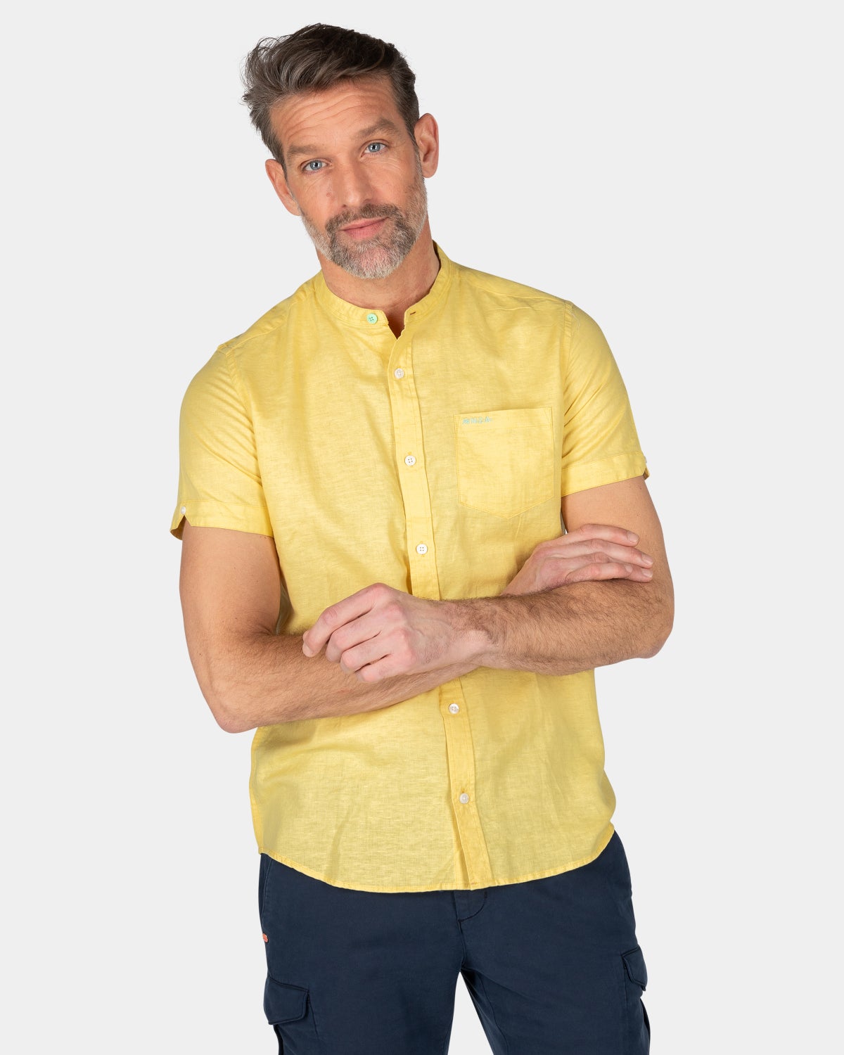 Kragenloses Hemd mit kurzen Ärmeln - Iguana Yellow
