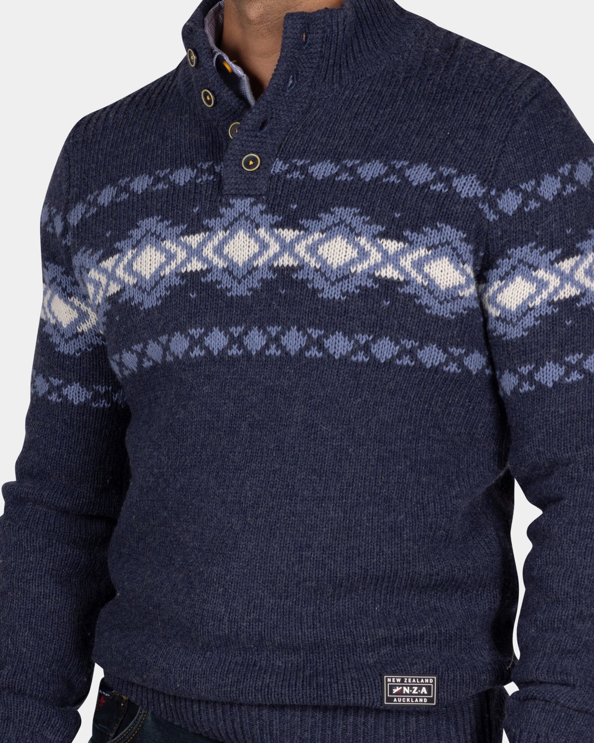 Blauwe pullover met knopen en lichtblauw motief - Tin Blue