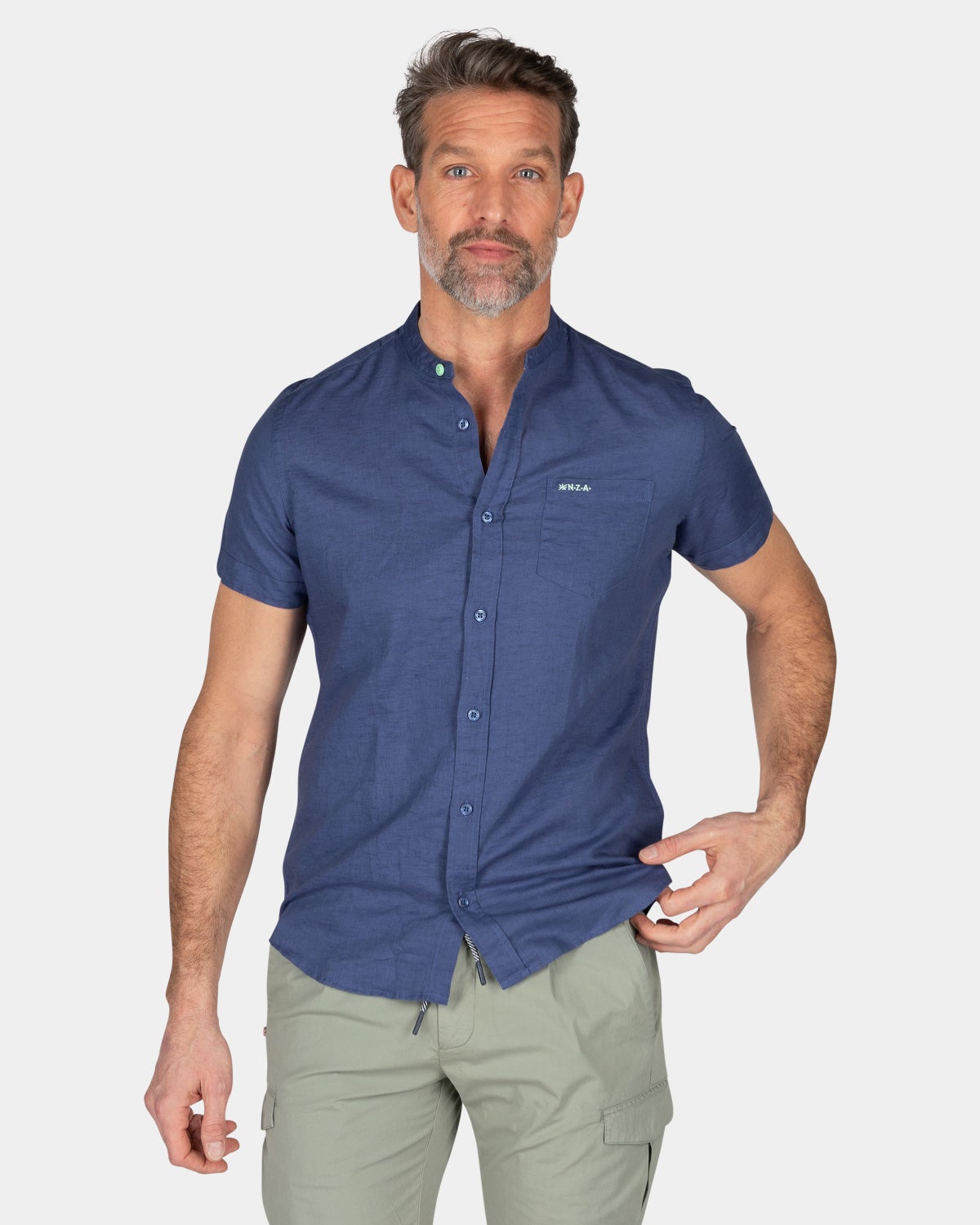 Camisa sin cuello y manga corta. - Dusk Navy