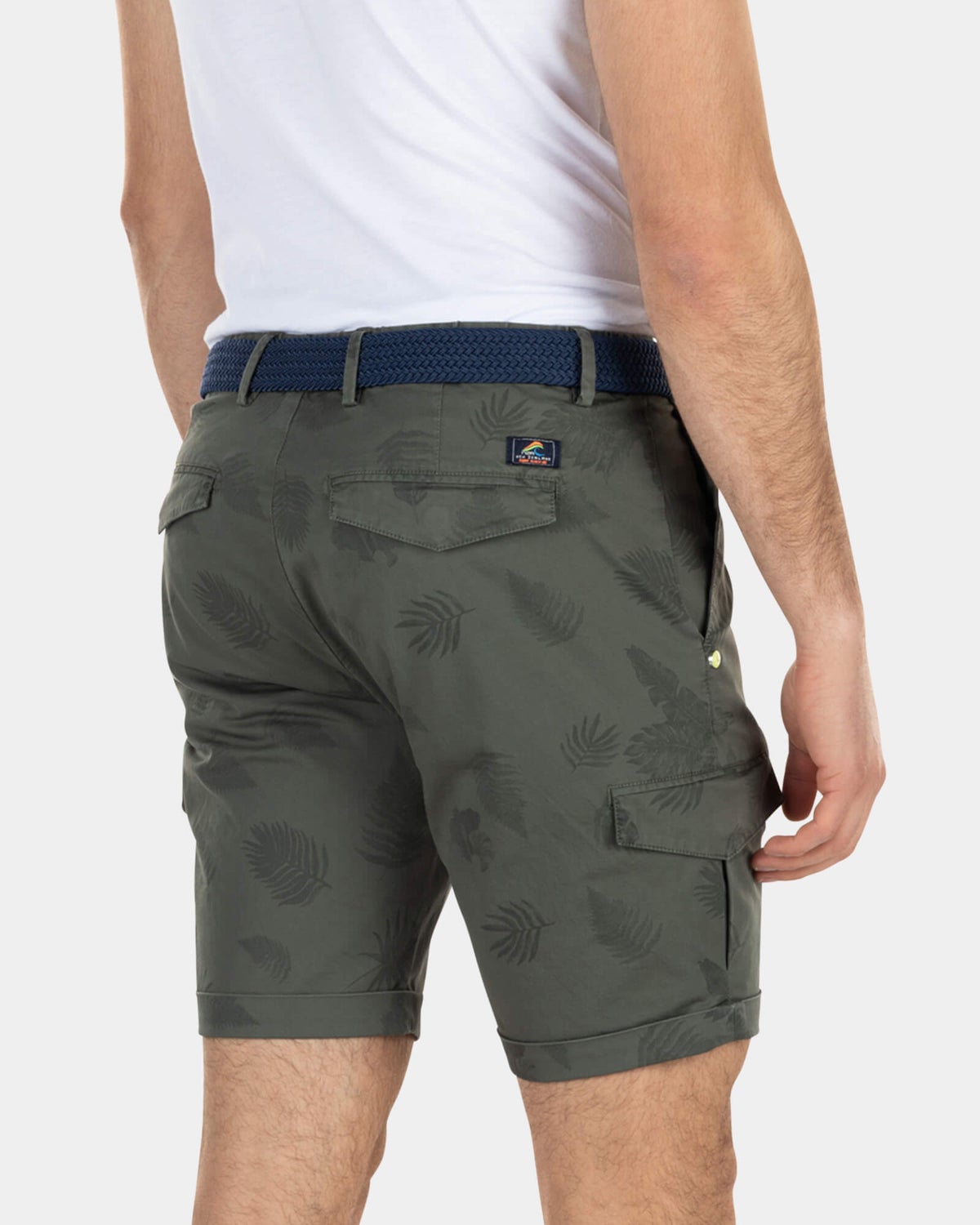 Shorts cargo de algodón con estampado de flores - High Summer Army