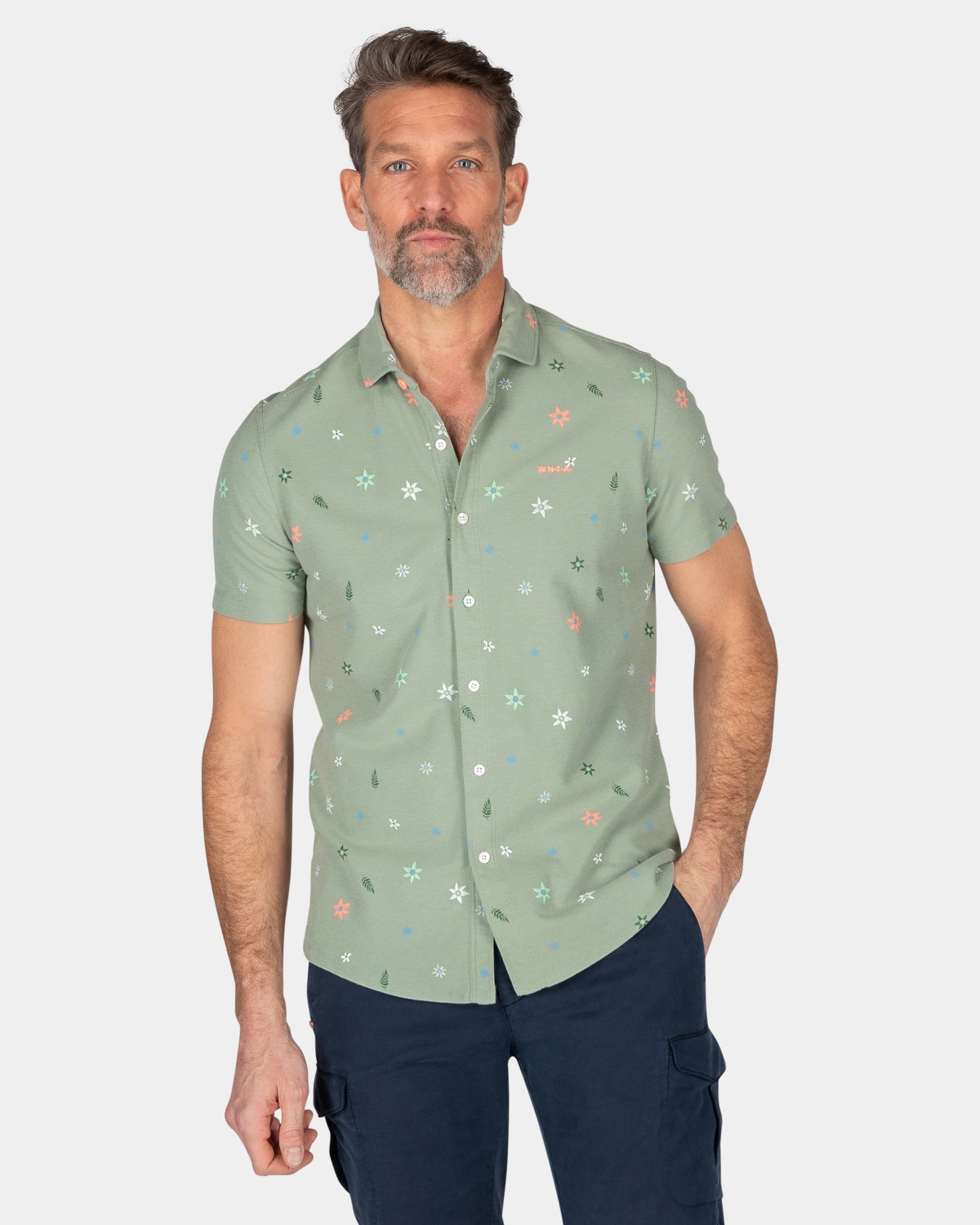 Green shirt with flowerprint - Mellow Army