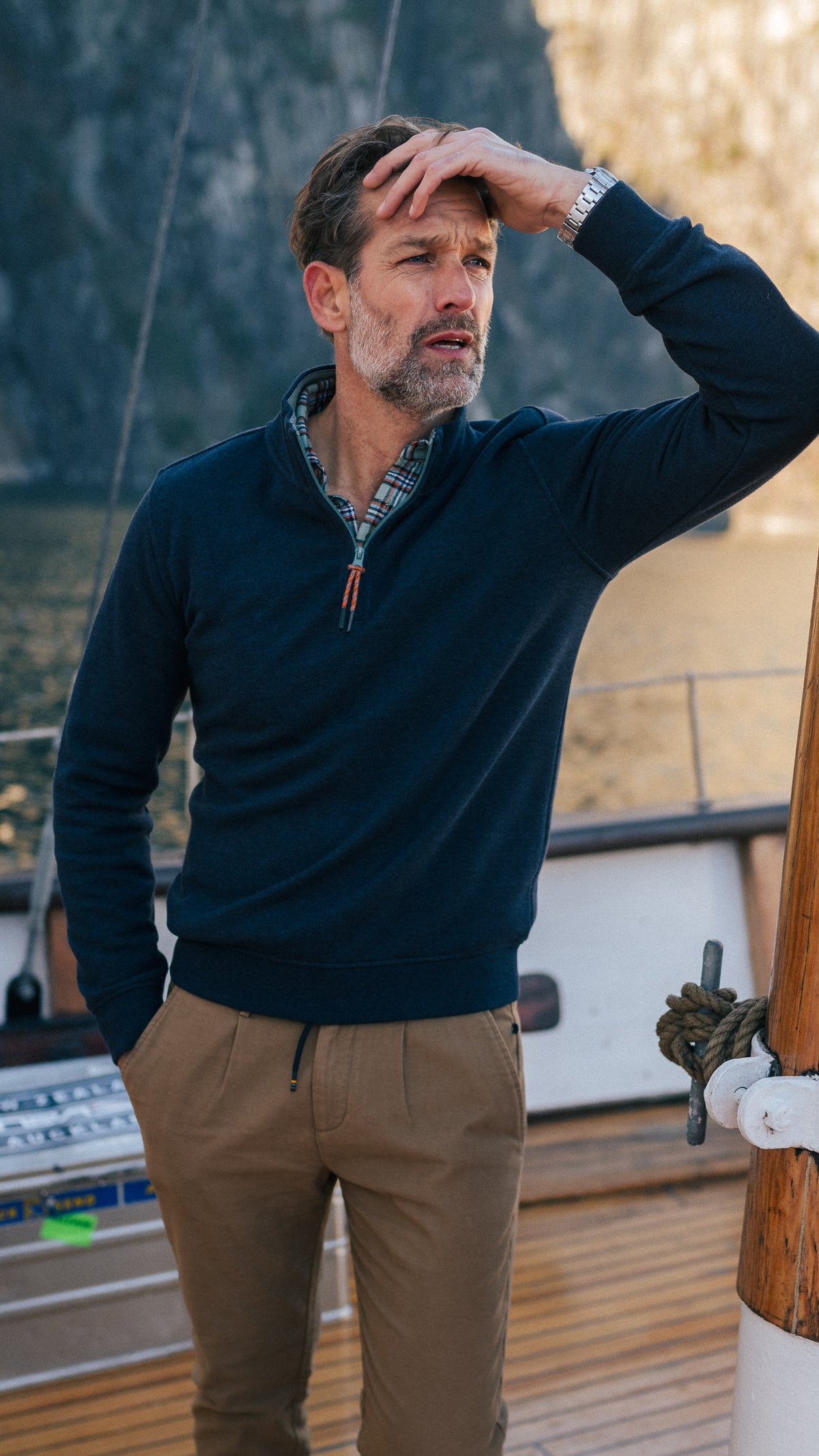 Navy Sweater mit halbem Reißverschluss - Autumn Navy