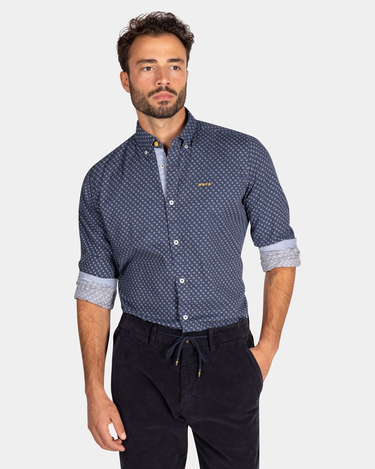 Camisa azul oscura con puntos blancos - Tin Blue