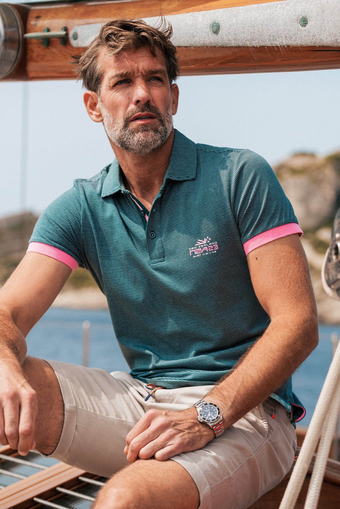 Green poloshirt with pink accents - Classic Green