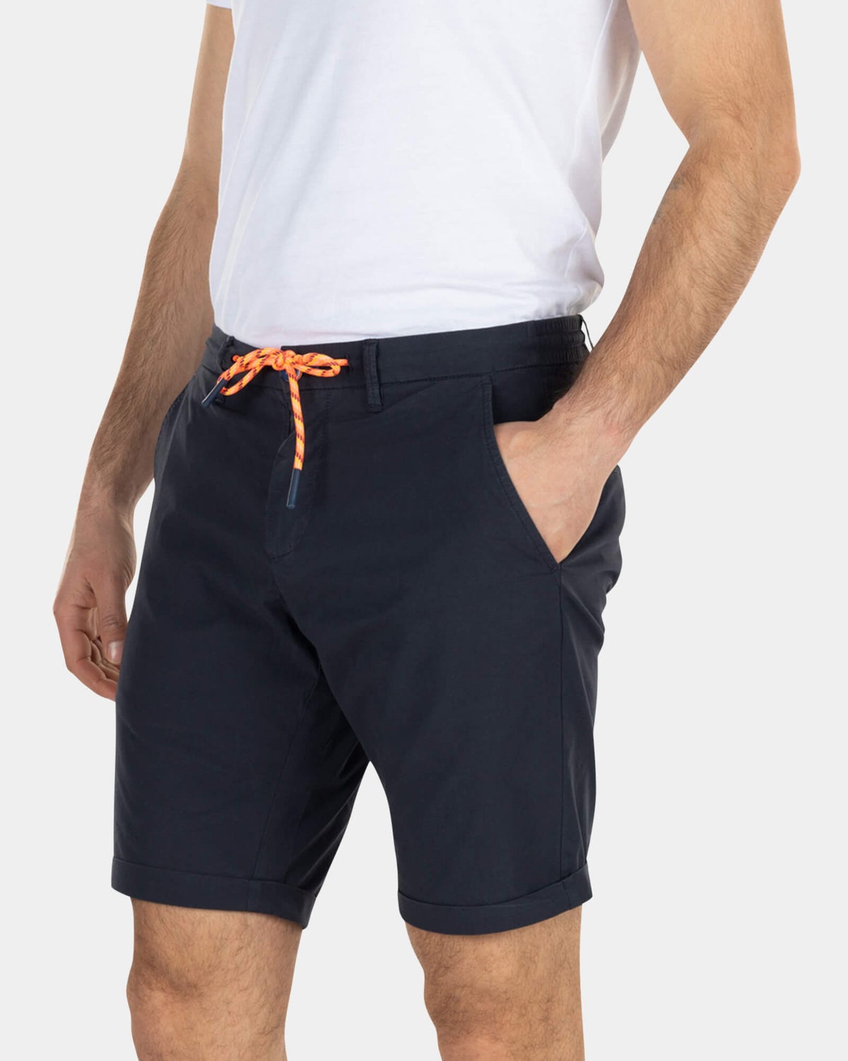 Schlichte Chino-Shorts aus Baumwolle - High Summer Navy