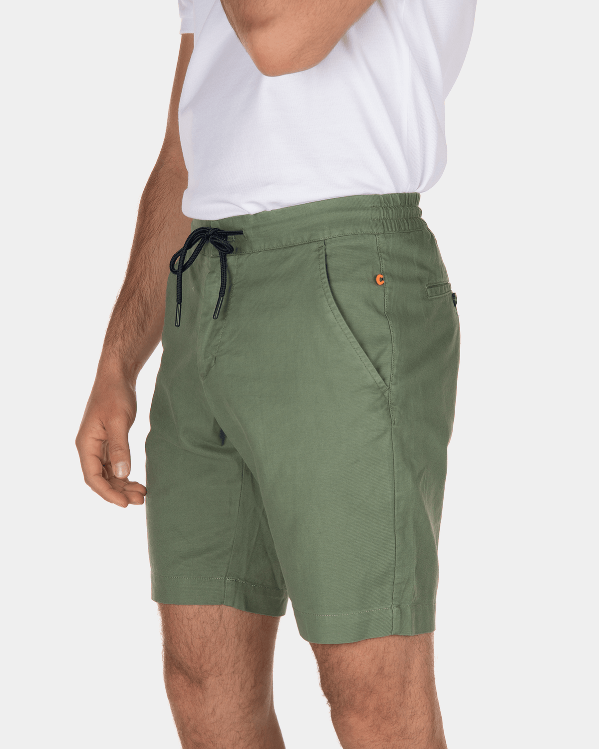 Chino deportivo corto George - Jungle Army