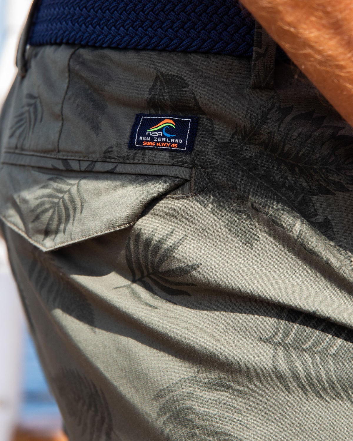 Katoenen cargo shorts met bloemenprint - High Summer Army