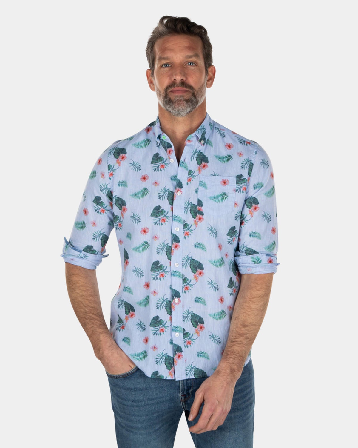 Camisa azul de lino y algodón con estampado de hojas