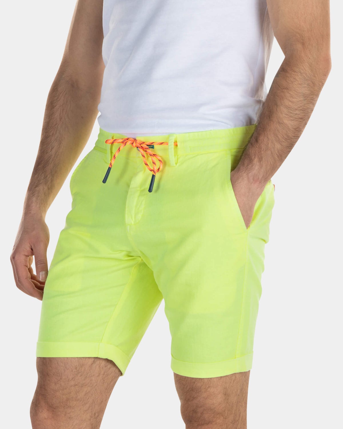 Pantalón chino corto - High Summer Yellow