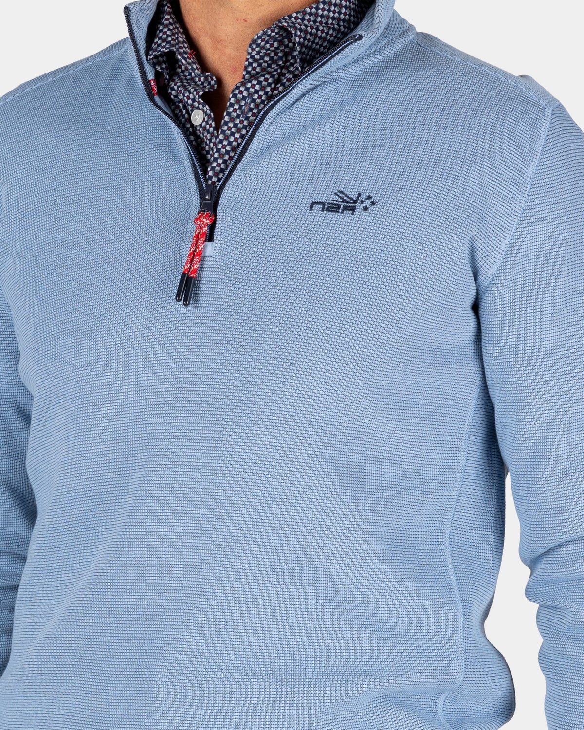 Sportlicher blauer Pullover mit halbem Reißverschluss - Brave Blue