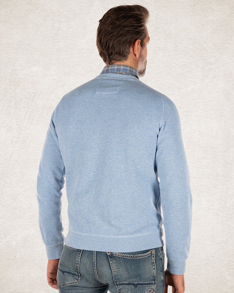 Solid coloured round neck sweater - Pale Blue