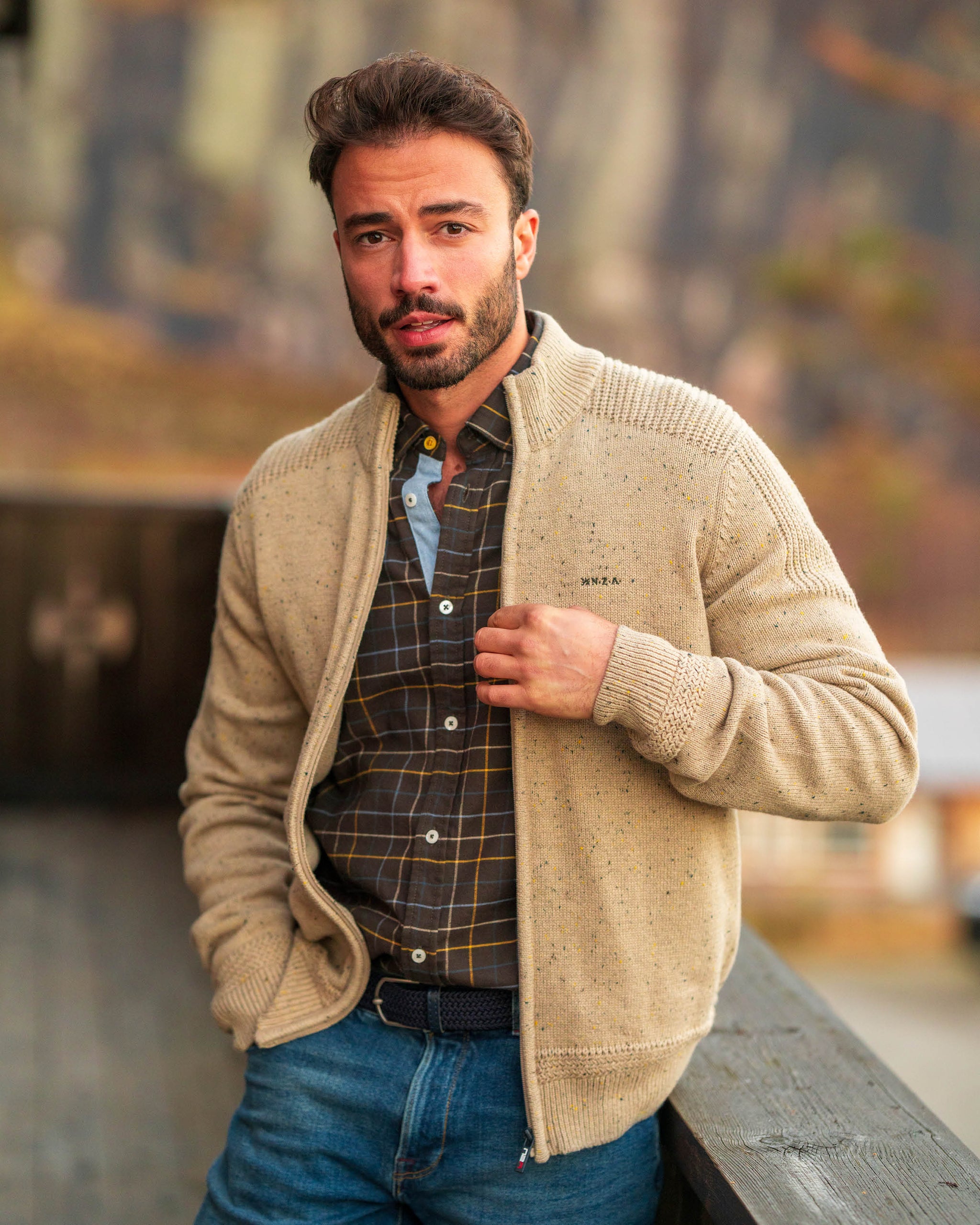 Camisa de cuadros verde de algodón Camisa de cuadros verde de algodón