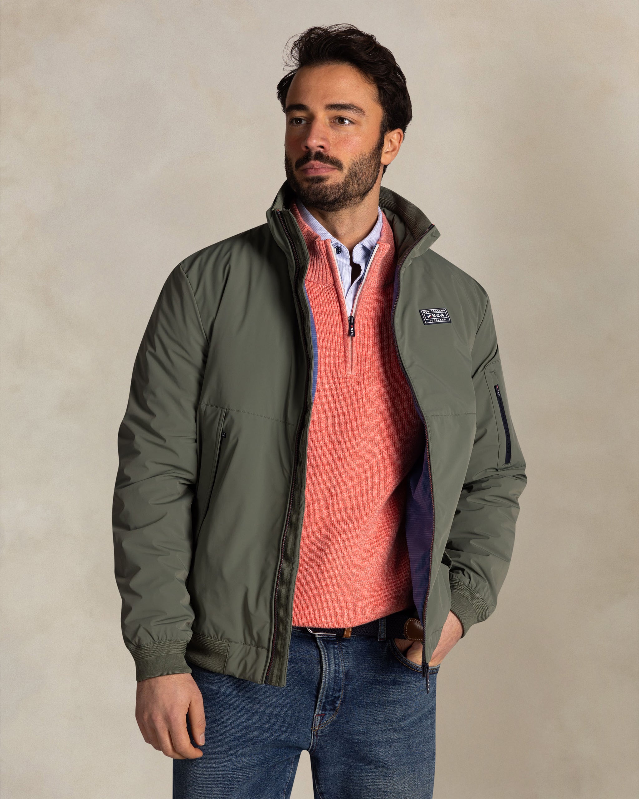 Green water-repellent jacket Green water-repellent jacket