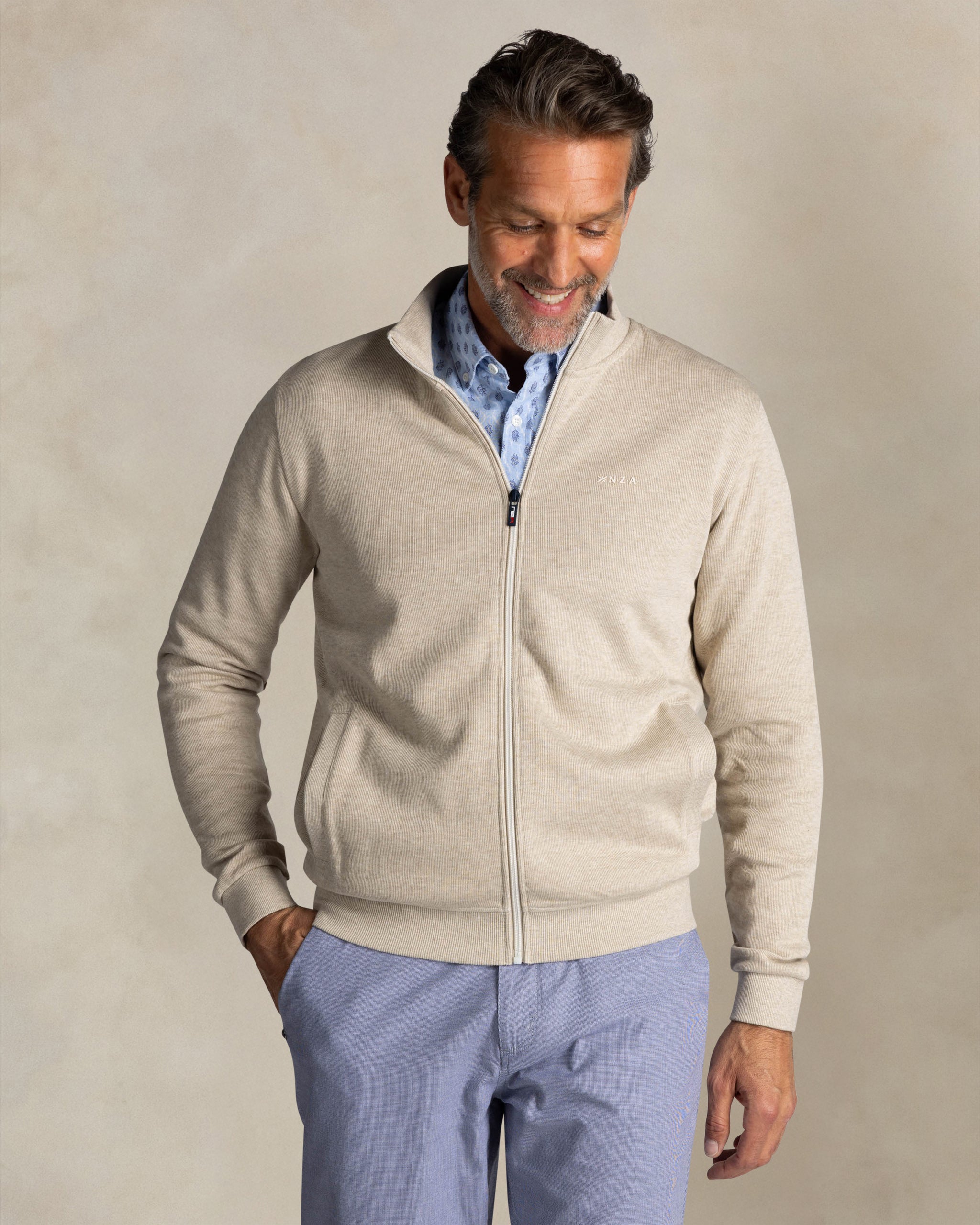 Grüner Baumwollpullover mit Reißverschluss Grüner Baumwollpullover mit Reißverschluss