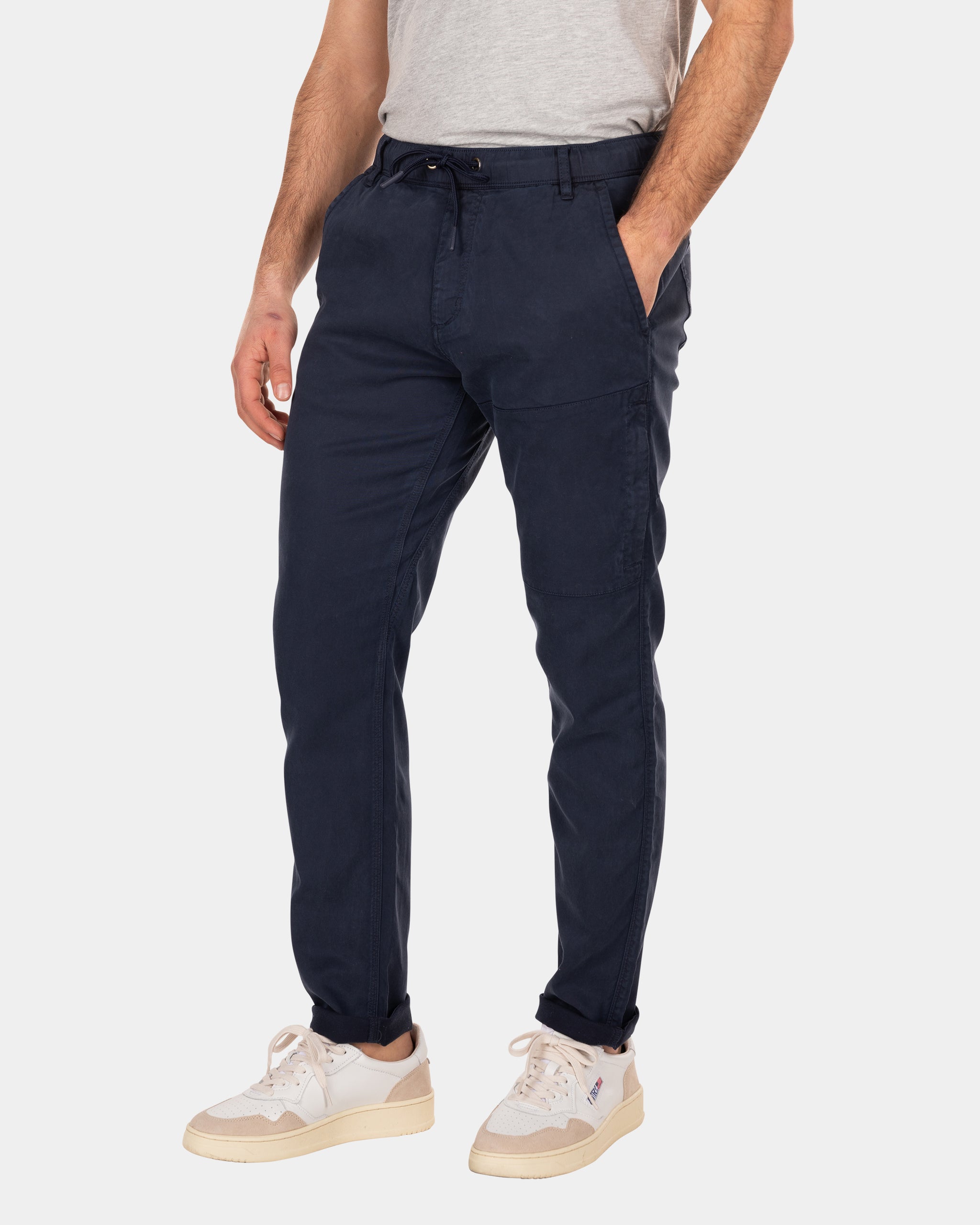 Sportive solid coloured chino - Traditional Navy Sportive solid coloured chino - Traditional Navy