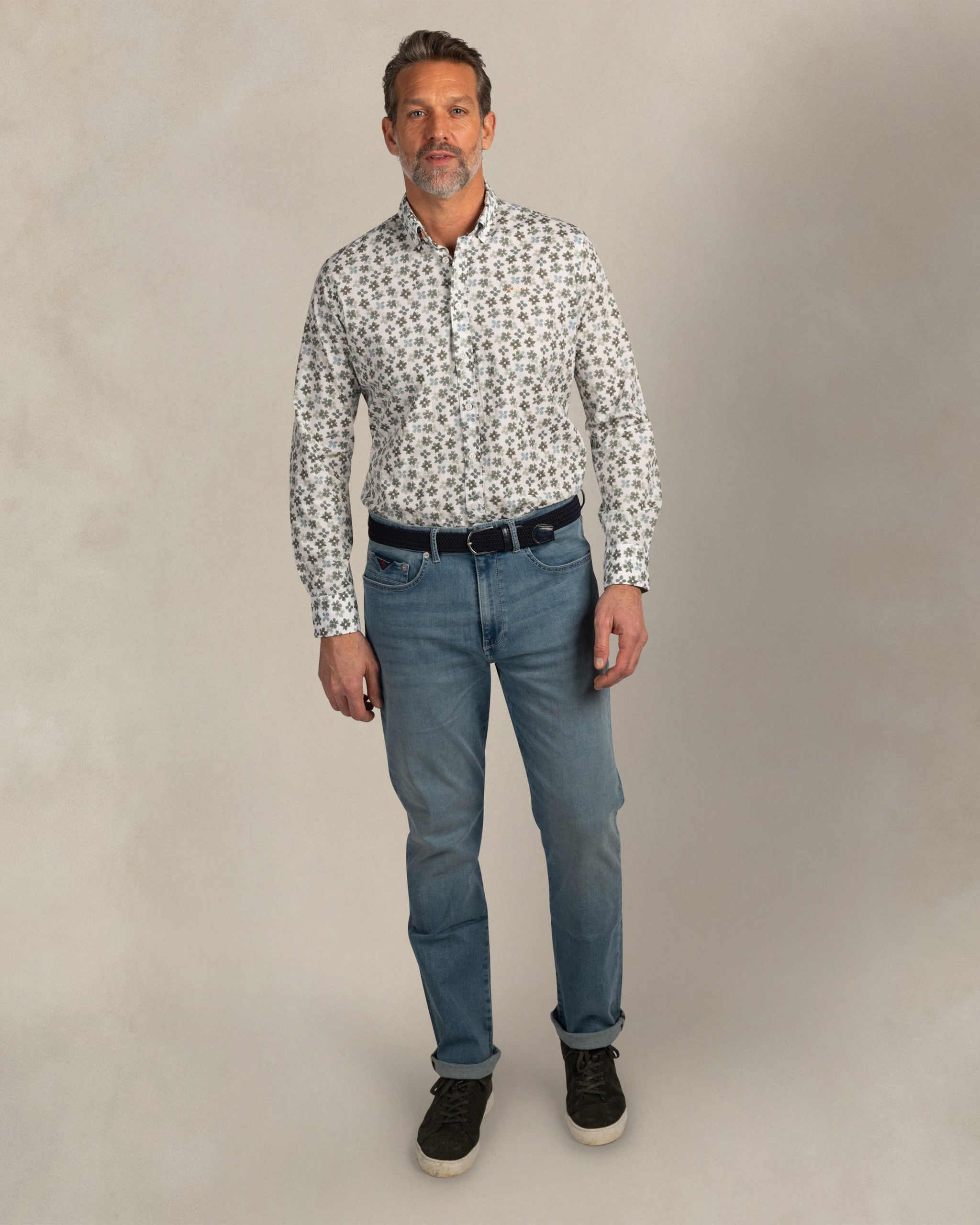 Camisa verde de algodón con estampado Camisa verde de algodón con estampado