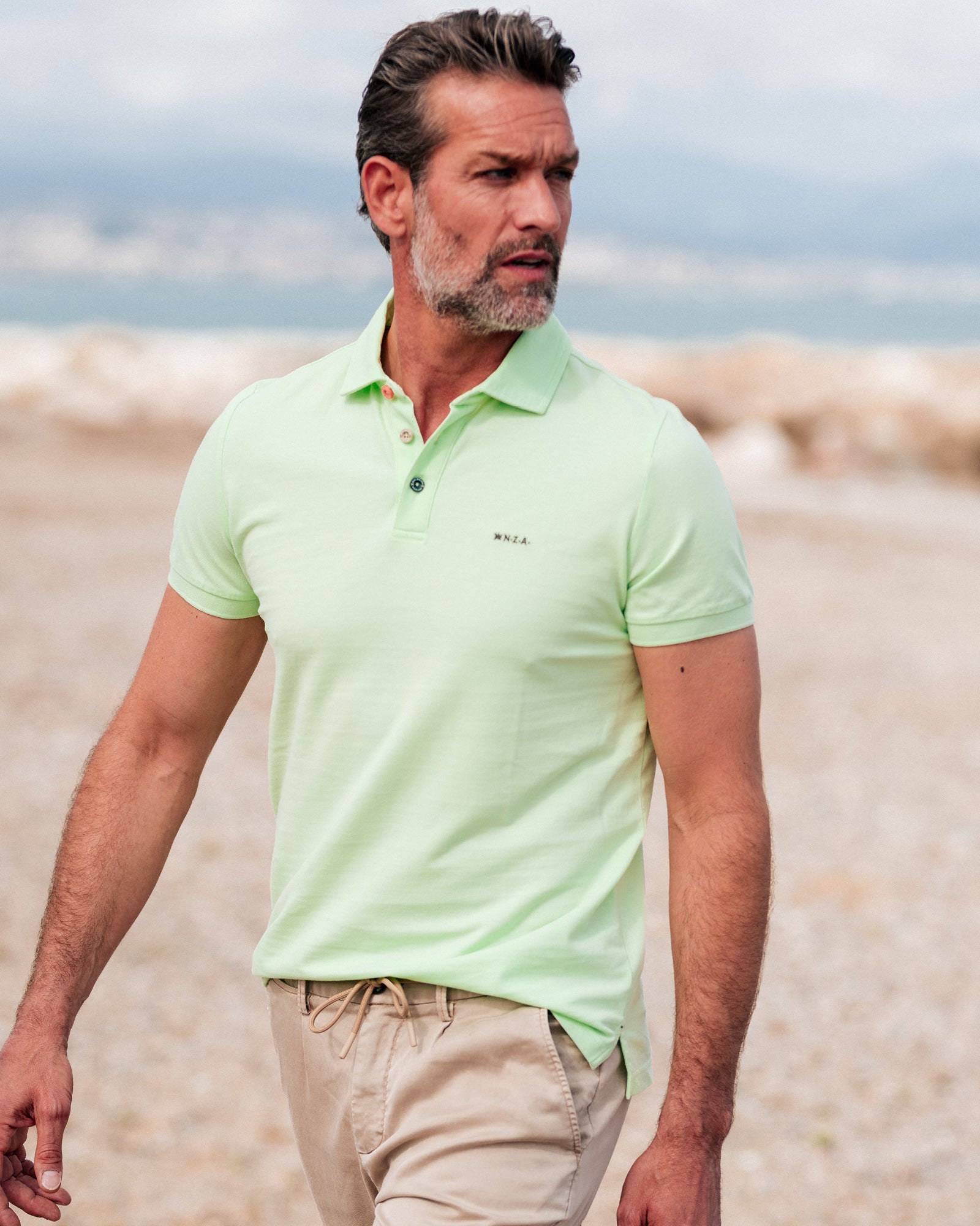 Einfarbige Baumwoll-Mintgrüne Polo Einfarbige Baumwoll-Mintgrüne Polo