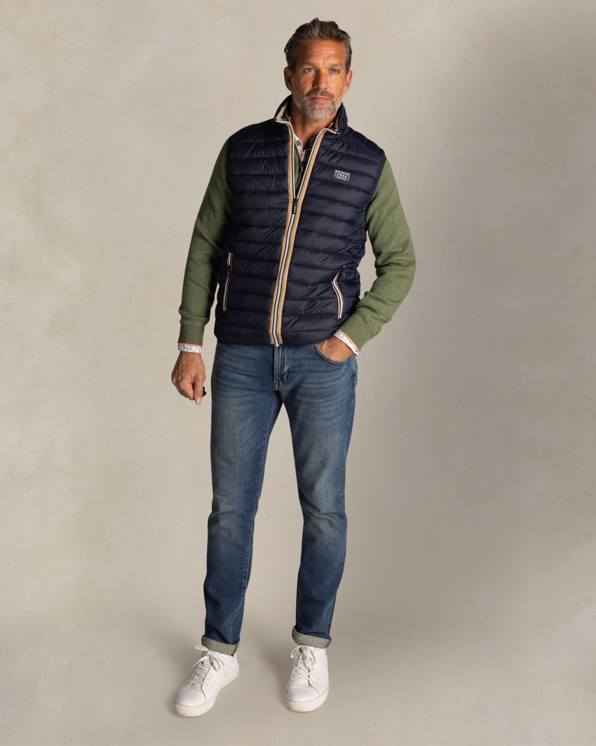 Donker blauwe bodywarmer Donker blauwe bodywarmer