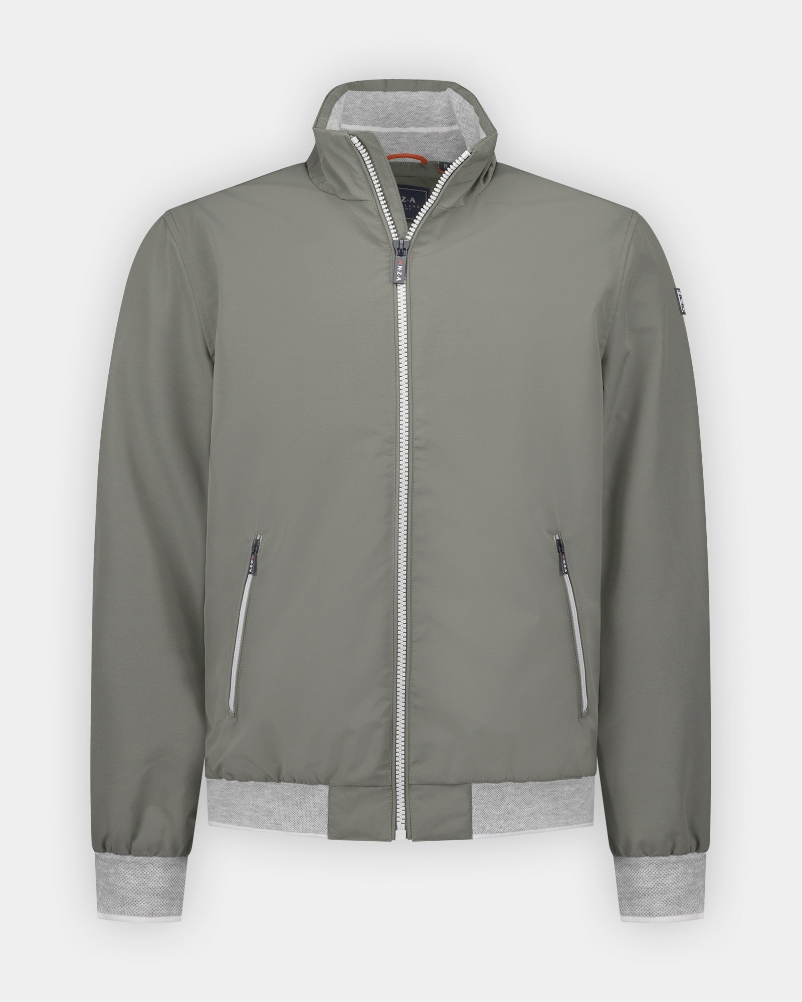 Groene jas met mouw accent Groene jas met mouw accent