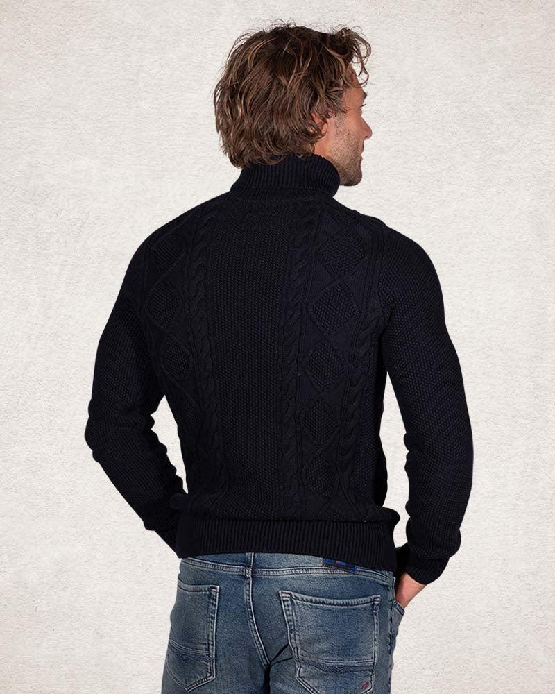 Rollkragenpullover mit Zopfmuster - Pitch Navy Rollkragenpullover mit Zopfmuster - Pitch Navy