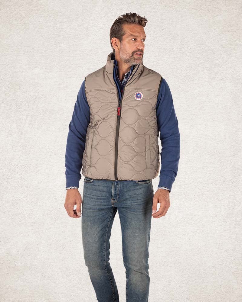 Solid coloured padded vest - Tar Grey