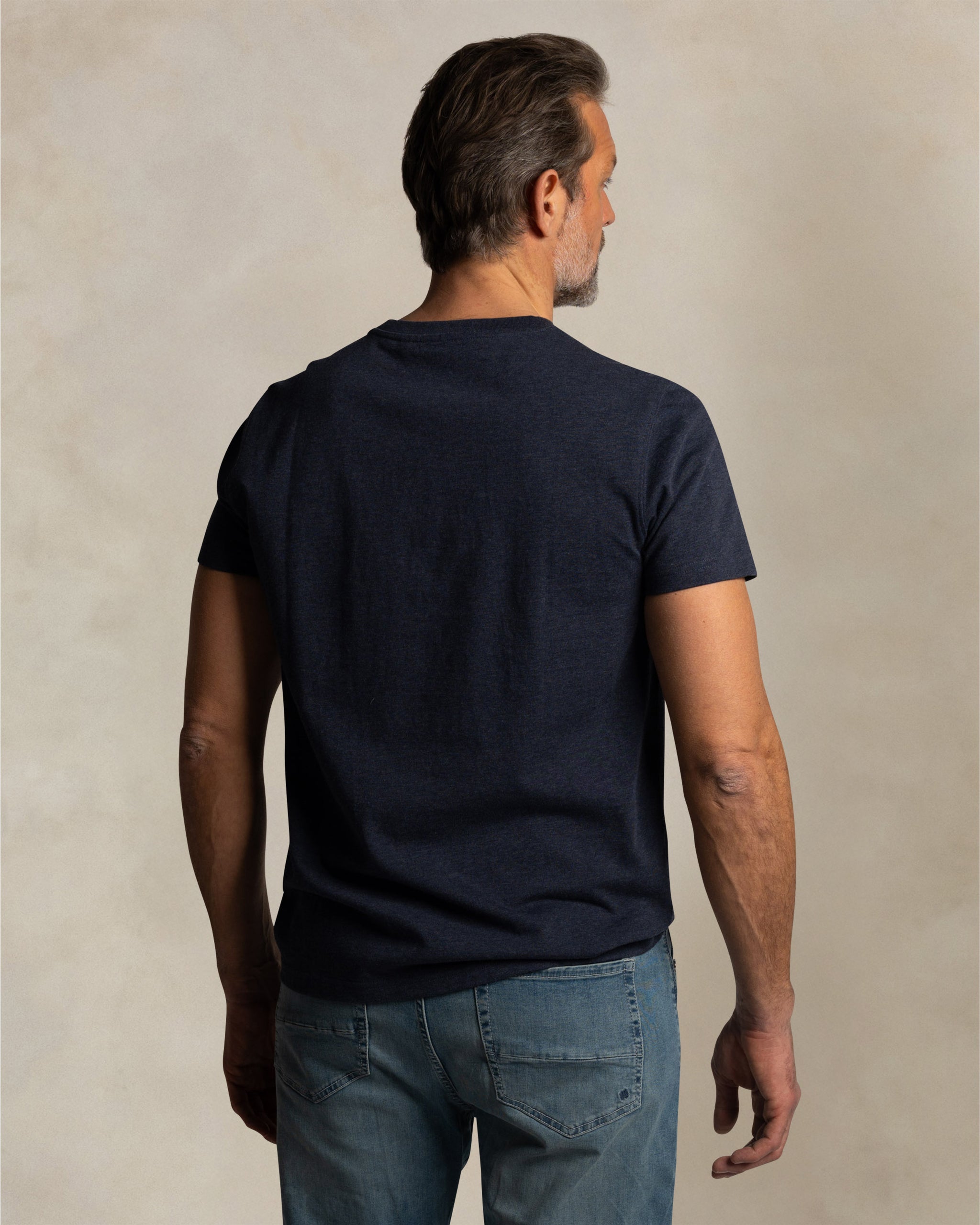 Donkerblauw katoenen t-shirt Donkerblauw katoenen t-shirt