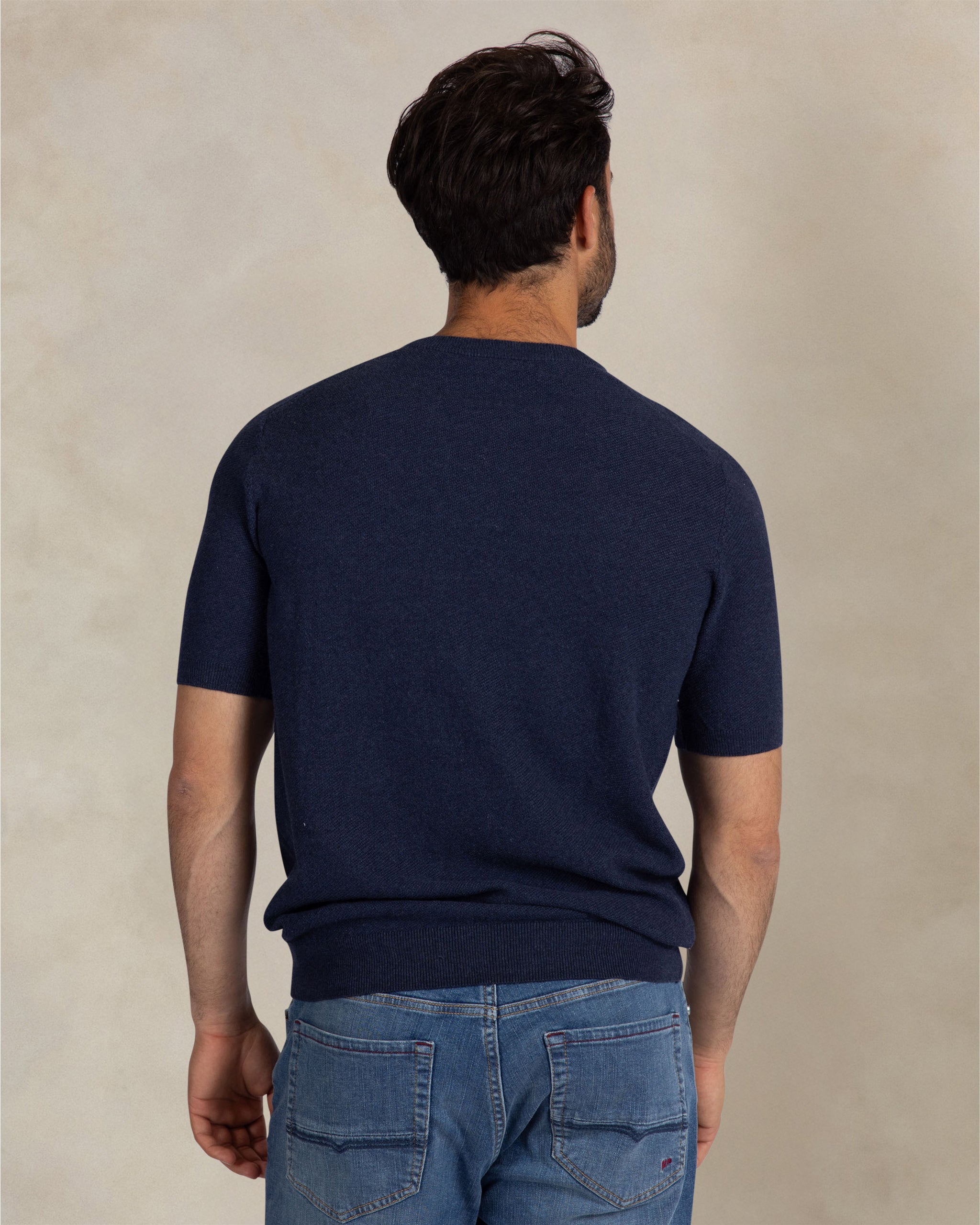 Camiseta de lino y algodón azul oscuro Camiseta de lino y algodón azul oscuro