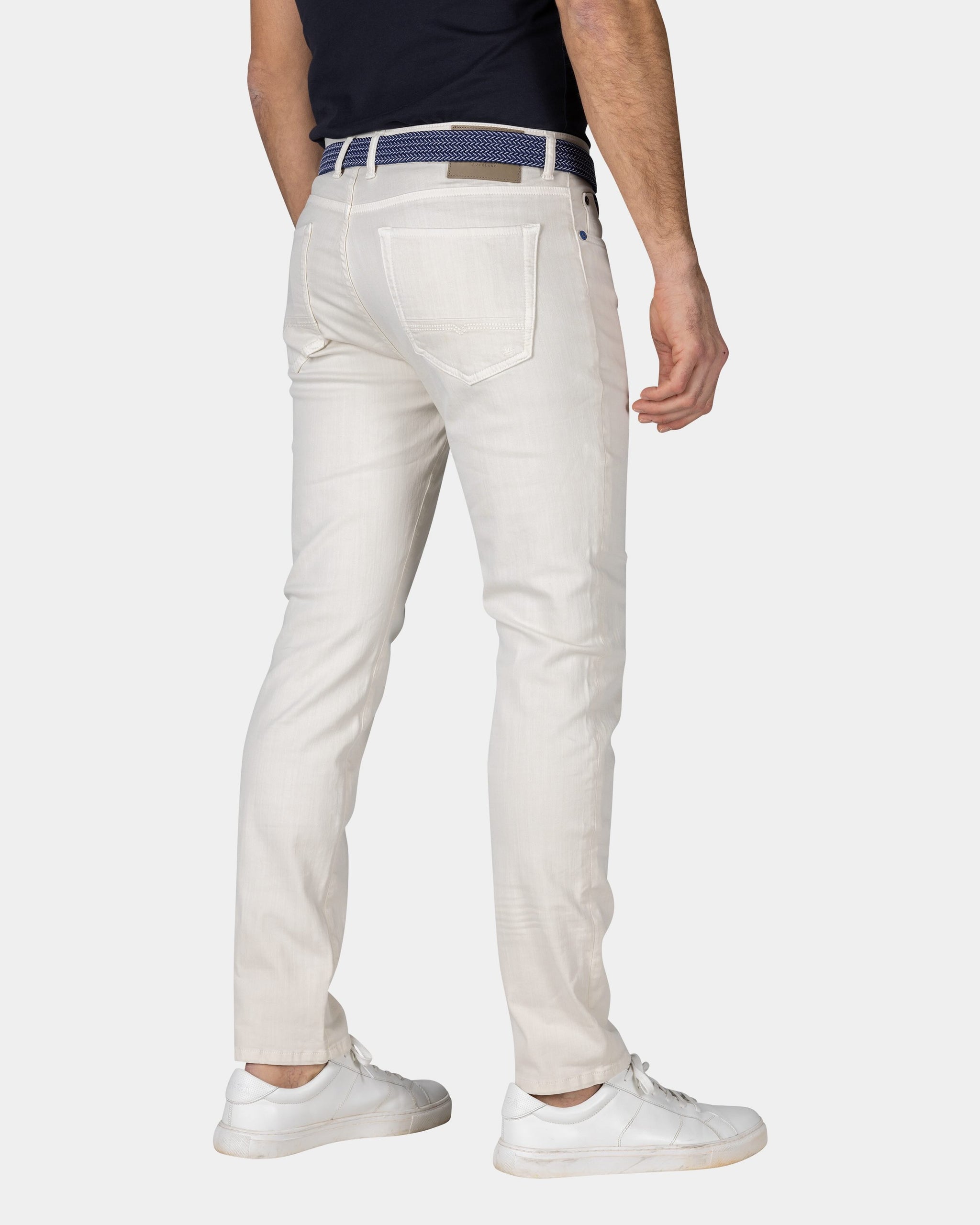 Witte gekleurde spijkerbroek Witte gekleurde spijkerbroek