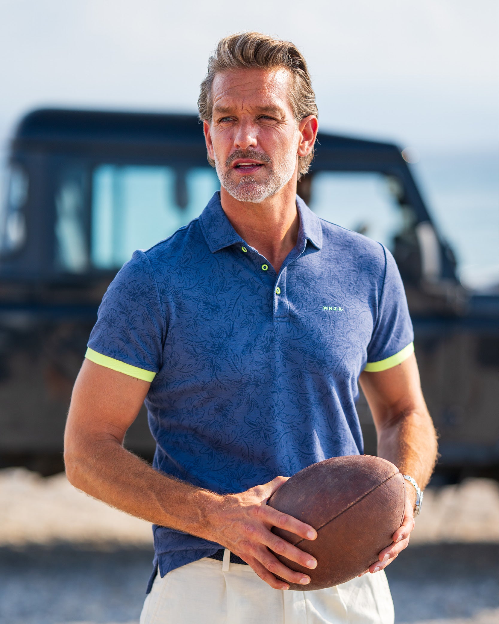 Polo à motif bleu foncé Polo à motif bleu foncé