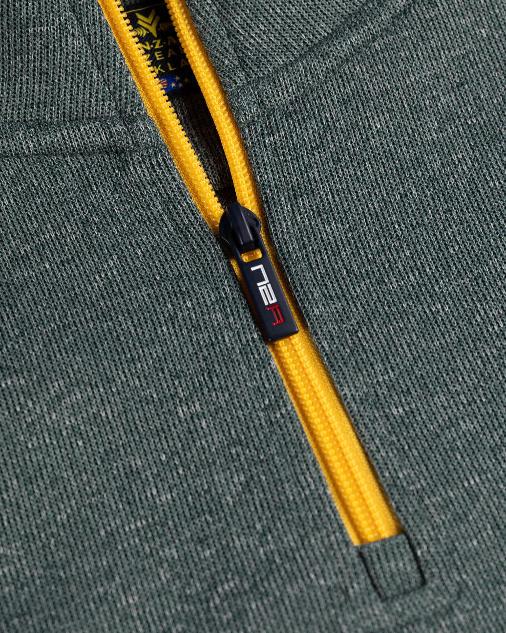 Half zip sweater Trent - Eucalyptus Green Half zip sweater Trent - Eucalyptus Green