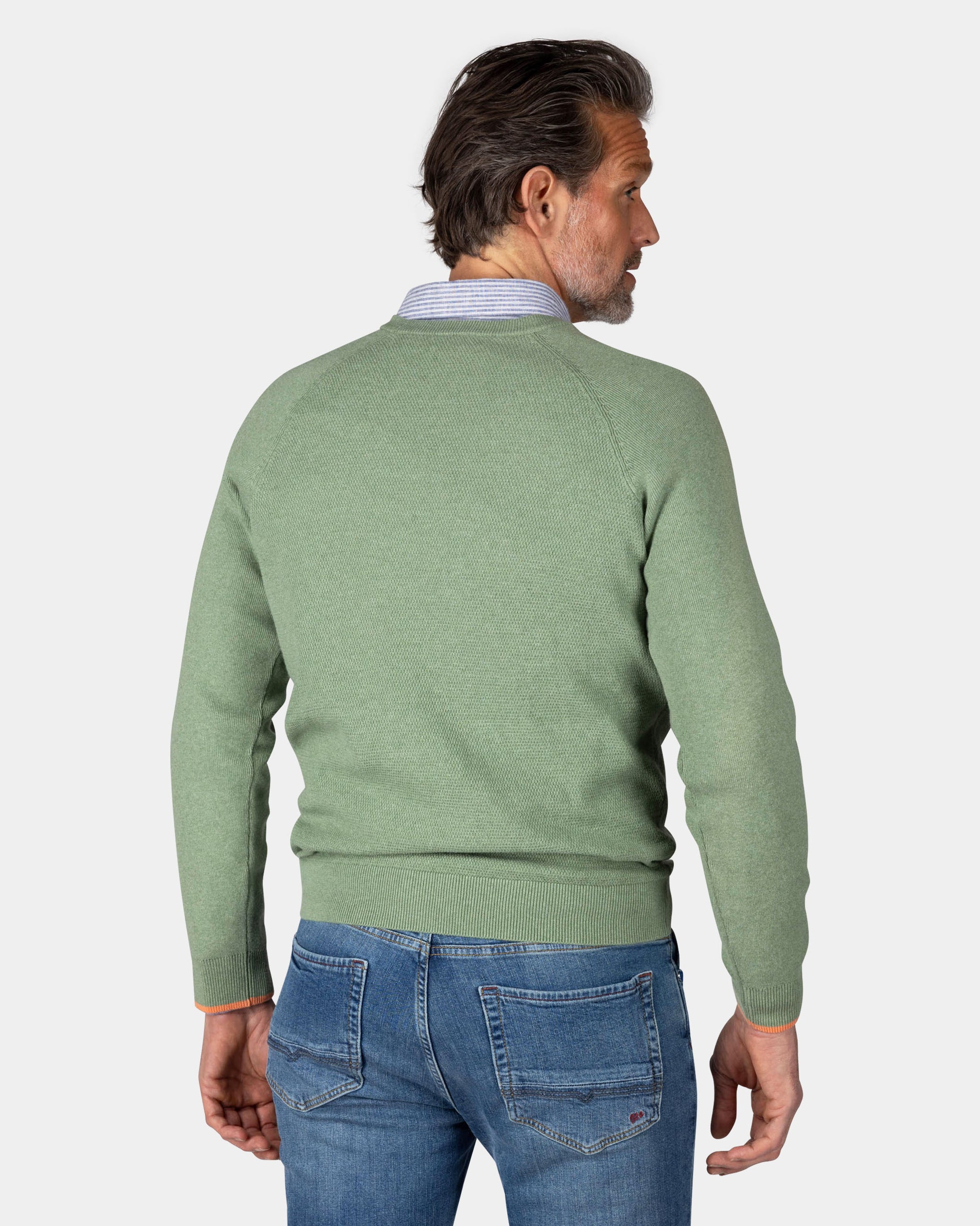 Groene effen pullover met ronde hals Groene effen pullover met ronde hals