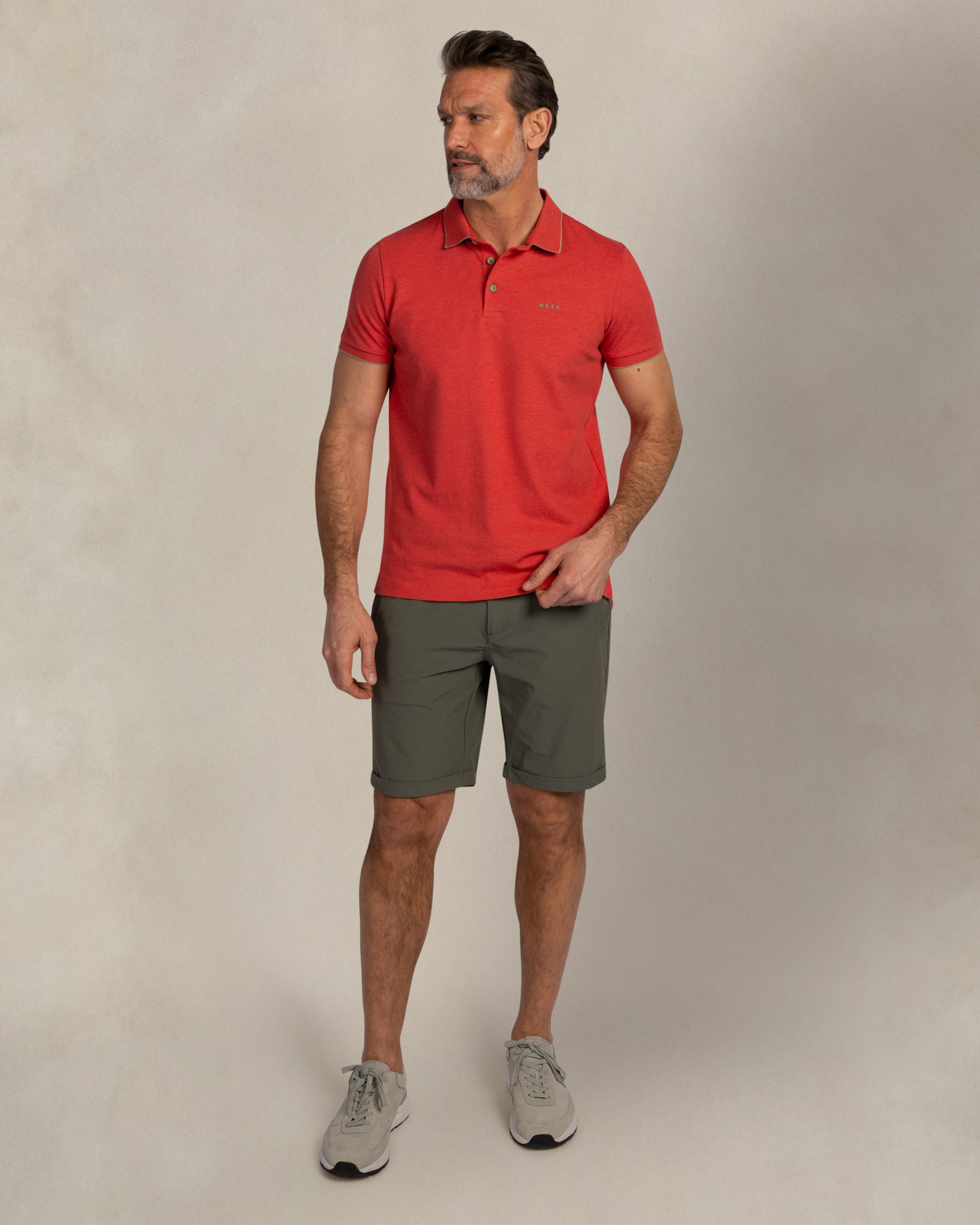 Polo rojo de algodón elástico Polo rojo de algodón elástico