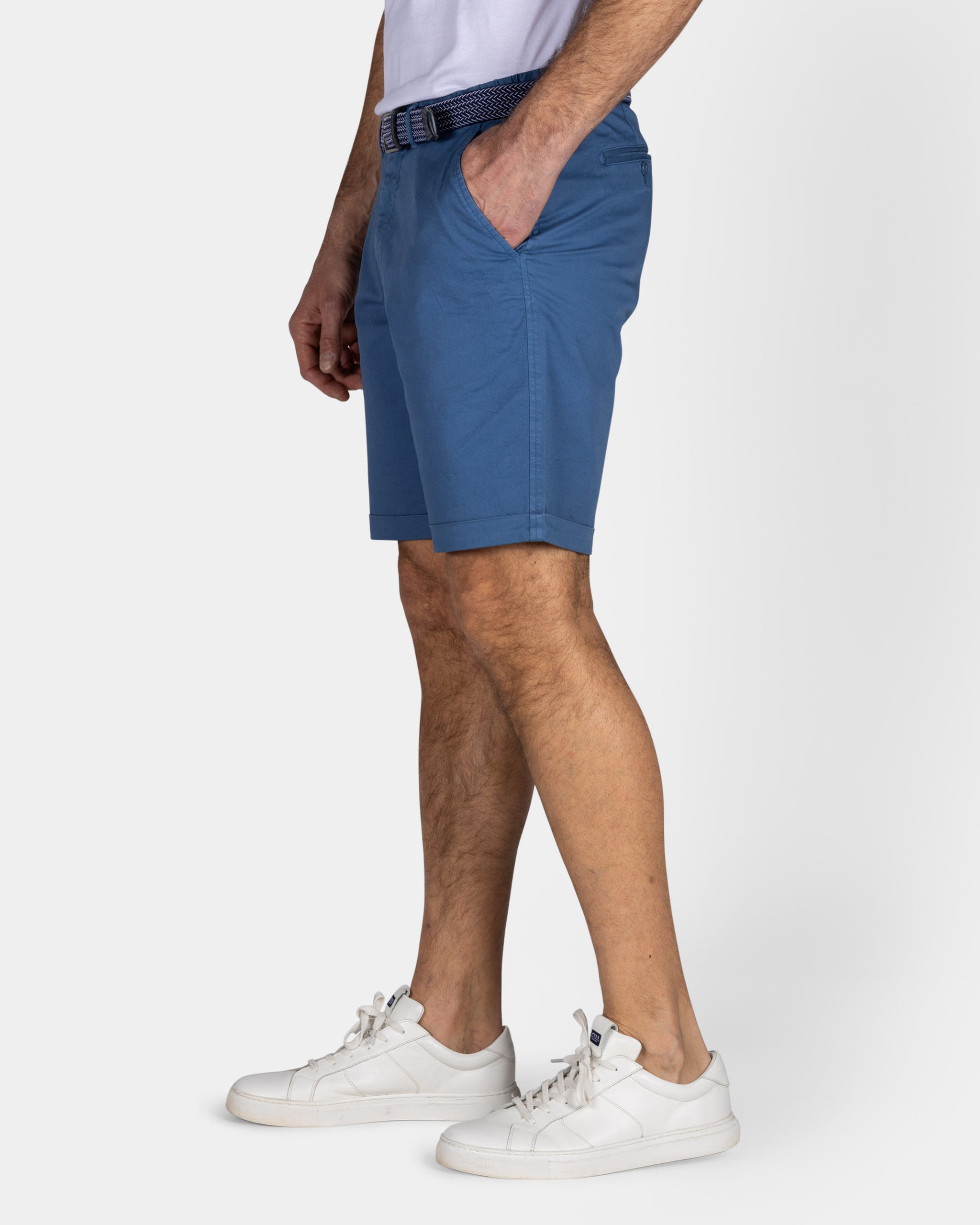 Blaue Baumwoll-Chino-Shorts Blaue Baumwoll-Chino-Shorts