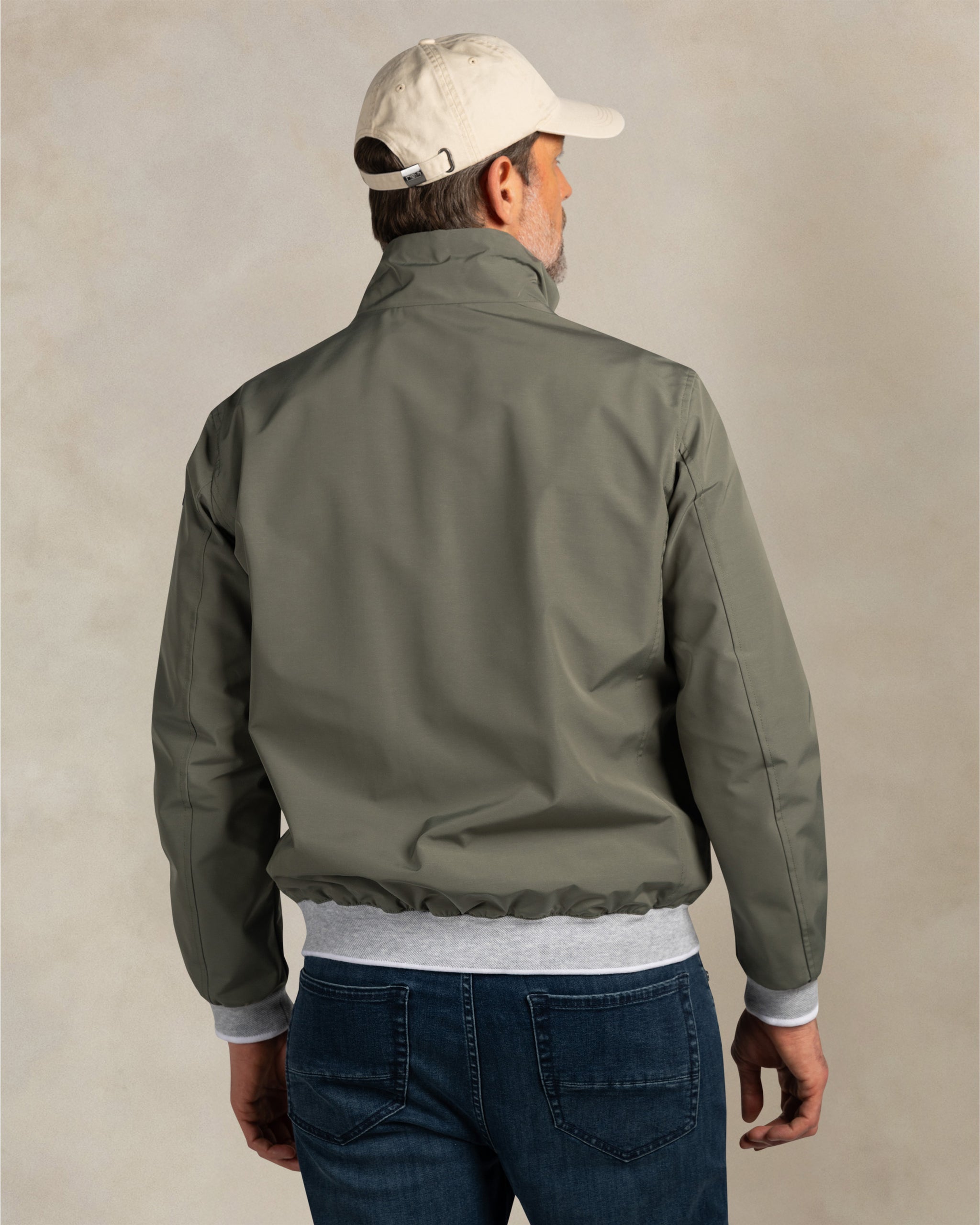 Ecru cotton cap Ecru cotton cap