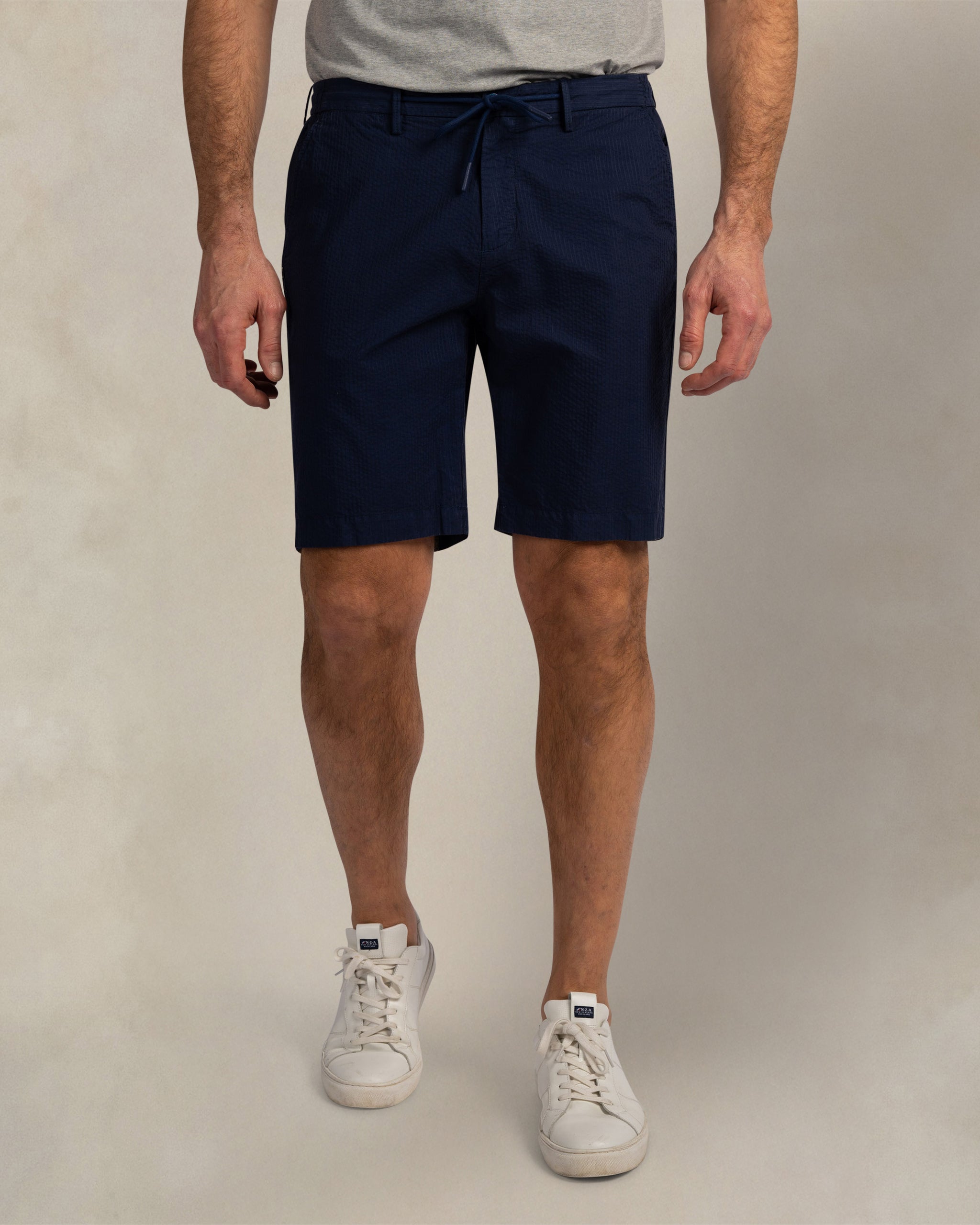Donkerblauwe katoenen chino shorts Donkerblauwe katoenen chino shorts