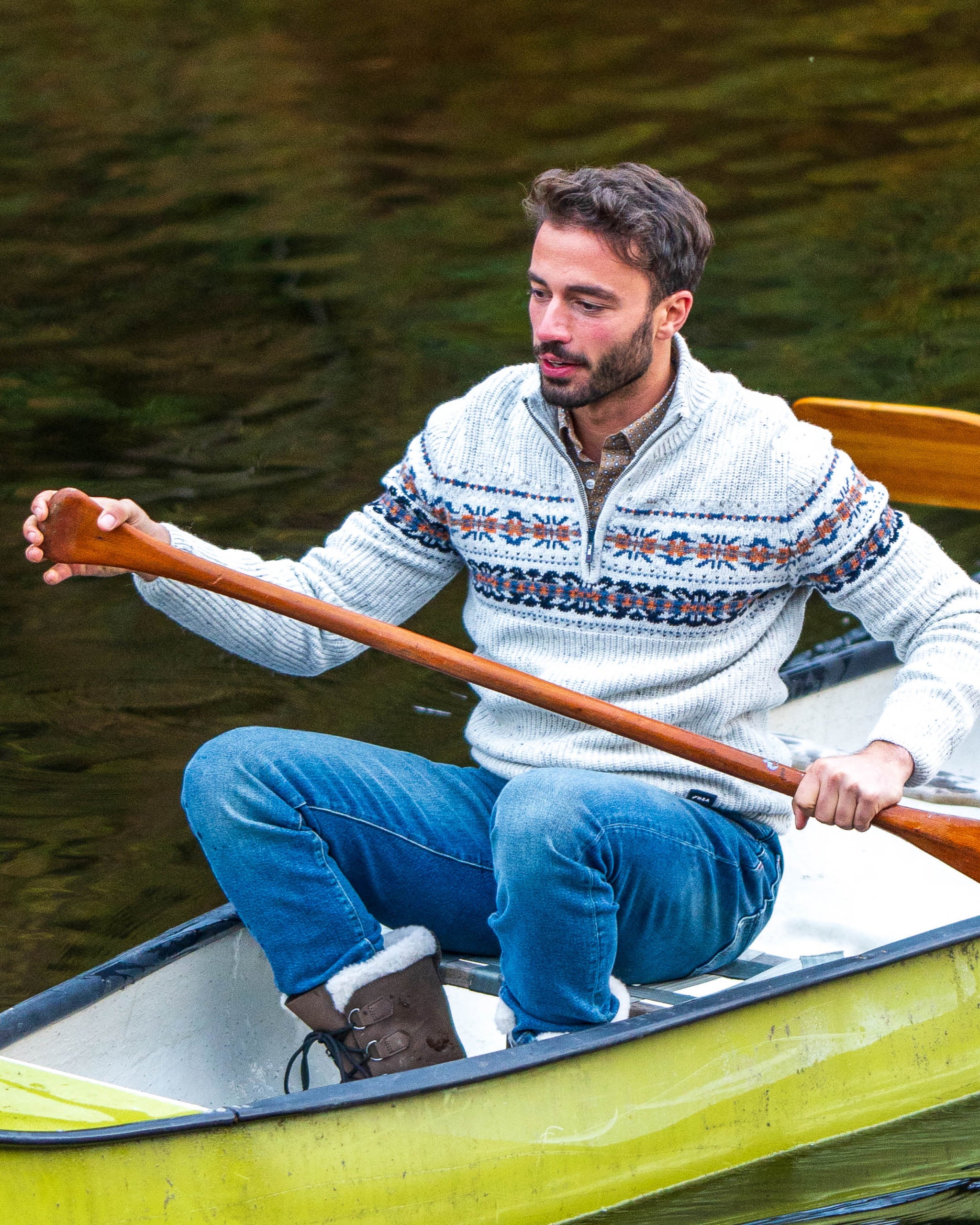 Ecru Baumwollpullover mit halbem Reißverschluss Ecru Baumwollpullover mit halbem Reißverschluss