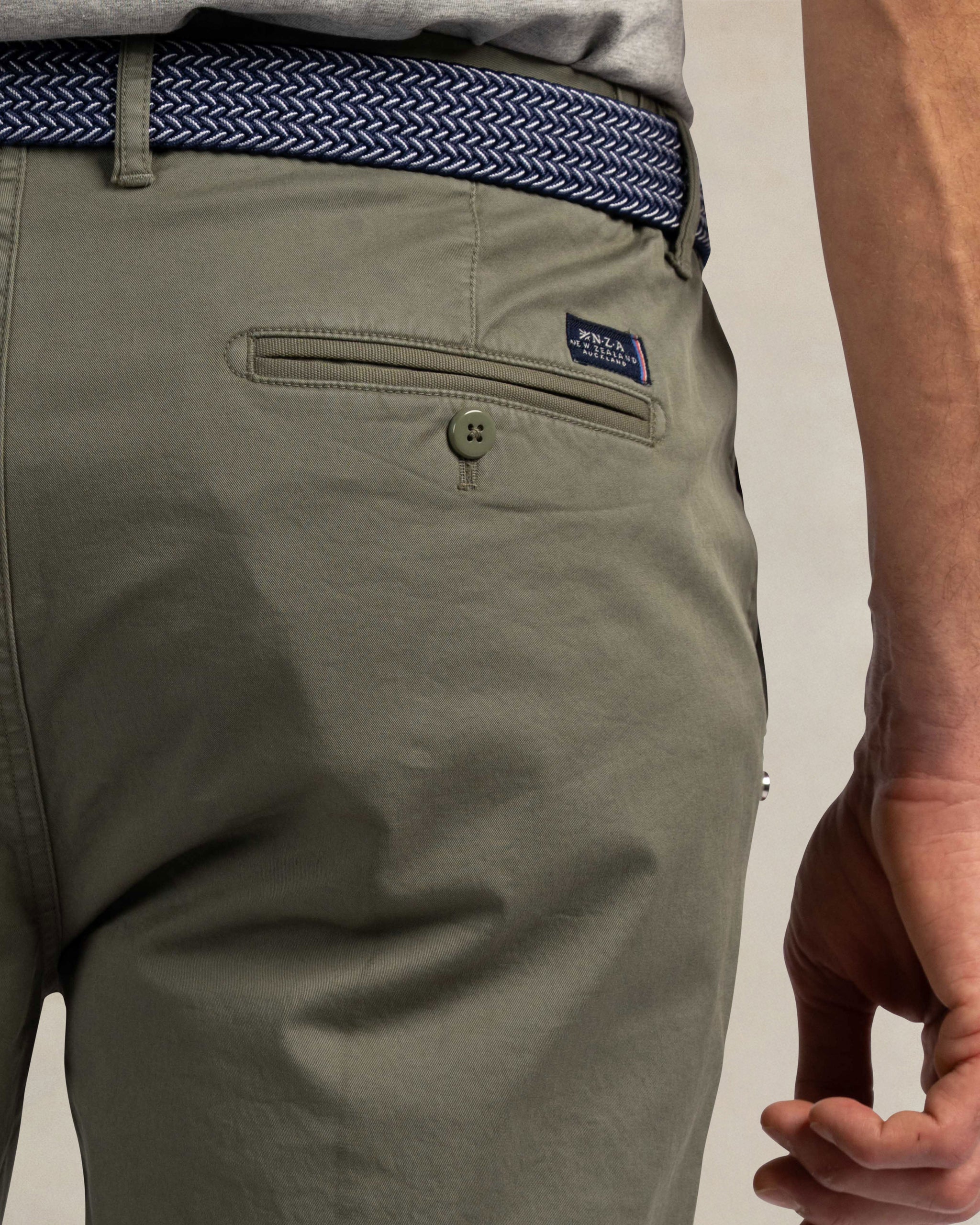Donkergroene stretch-baumwoll-chino-shorts Donkergroene stretch-baumwoll-chino-shorts