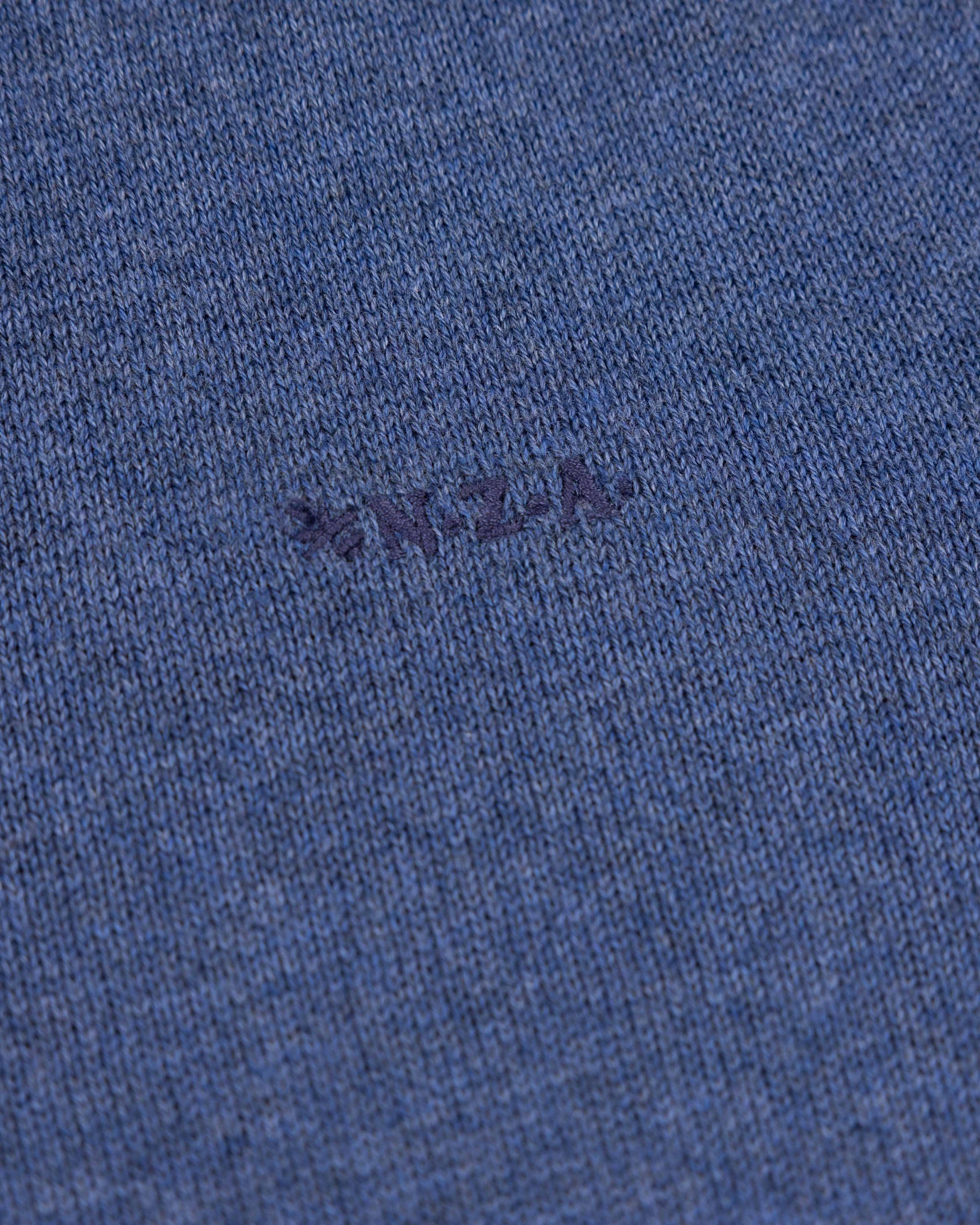 Blaue Baumwollpullover mit halbem Reißverschluss Blaue Baumwollpullover mit halbem Reißverschluss