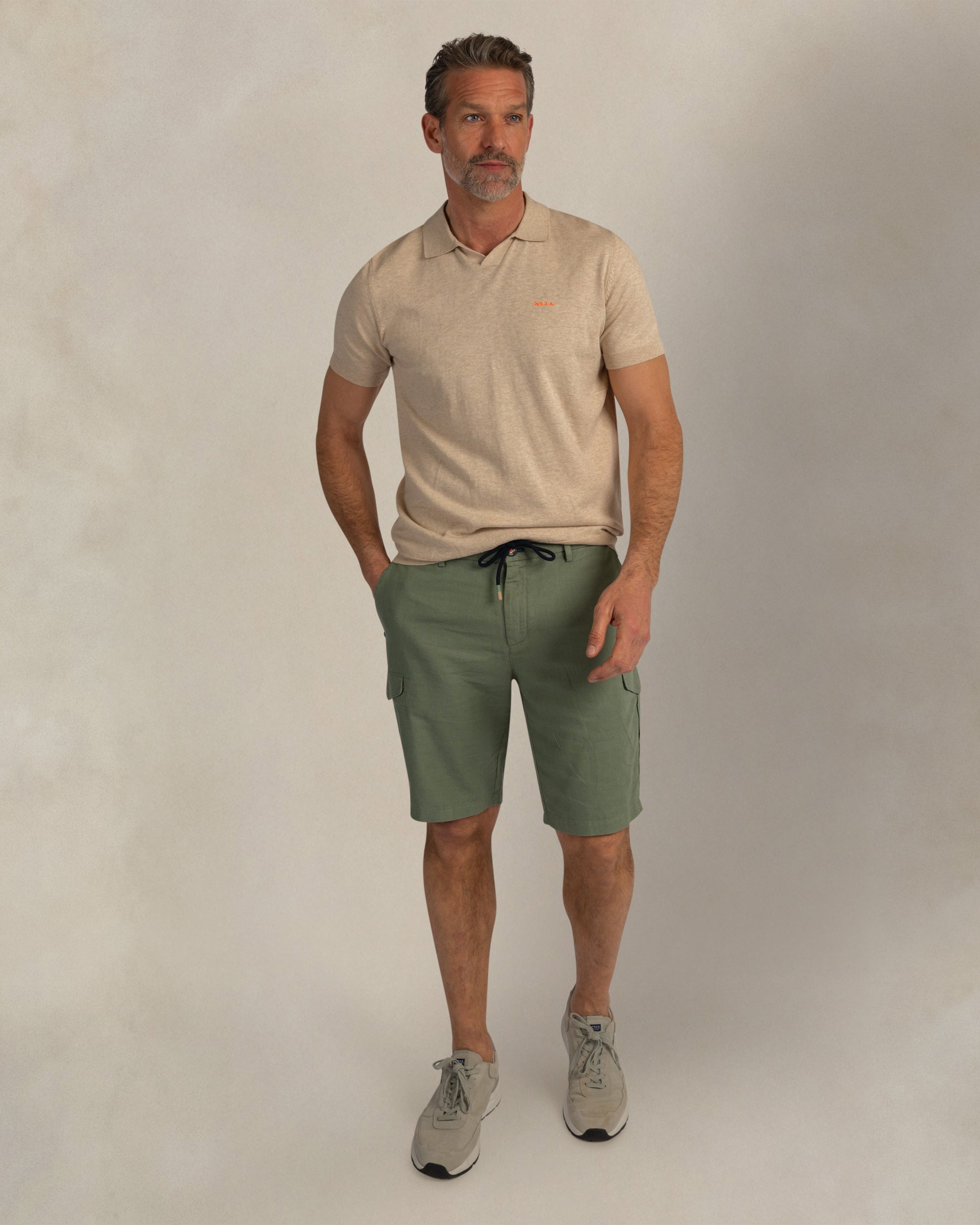 Polo tricoté écru en coton et lin Polo tricoté écru en coton et lin