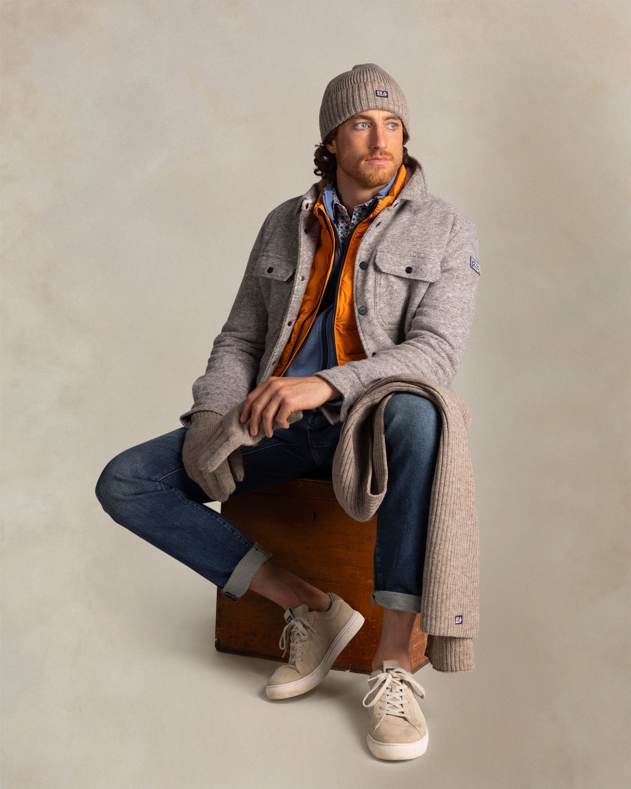 Ecru gebreide muts Ecru gebreide muts