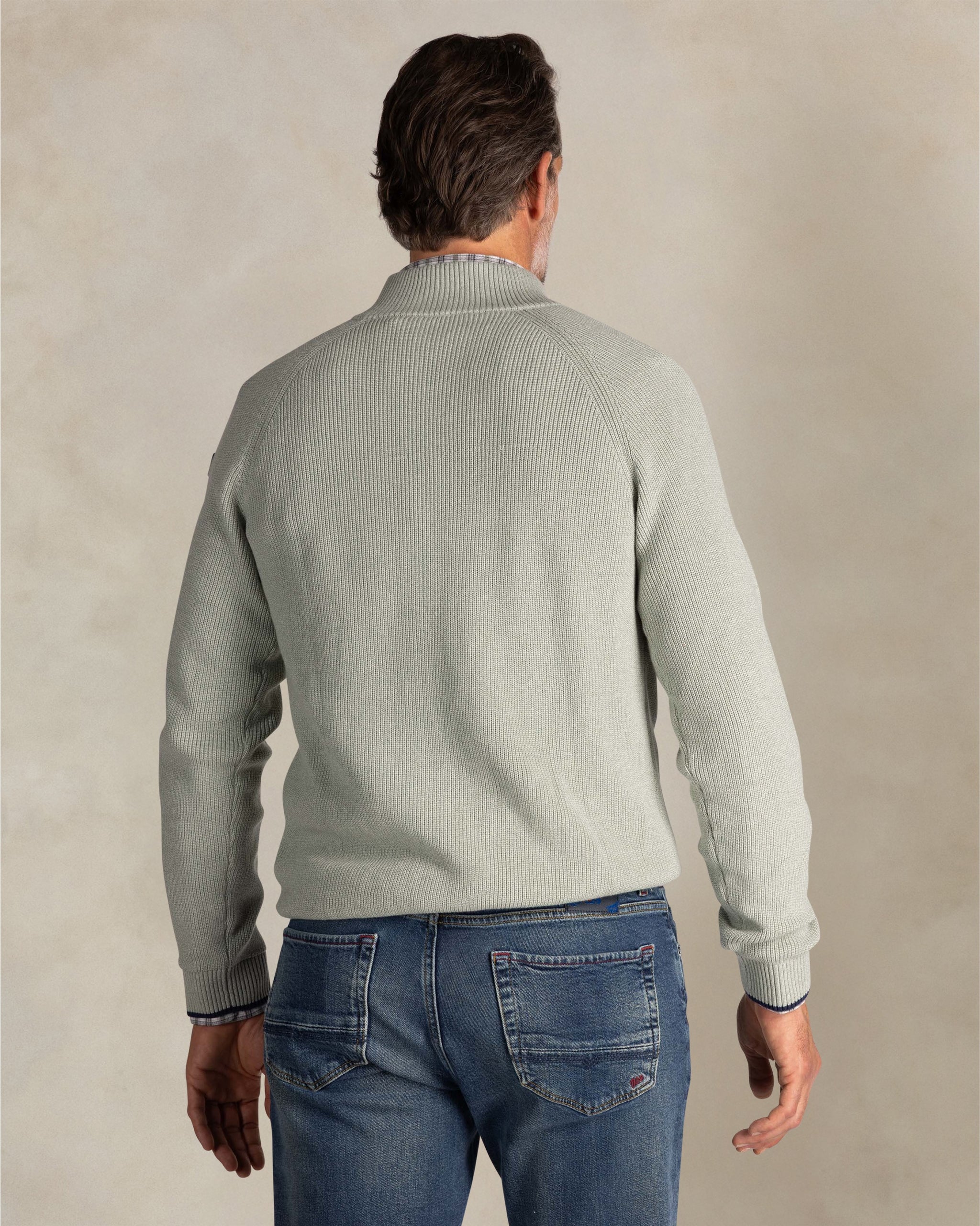 Groene katoenen half button trui Groene katoenen half button trui