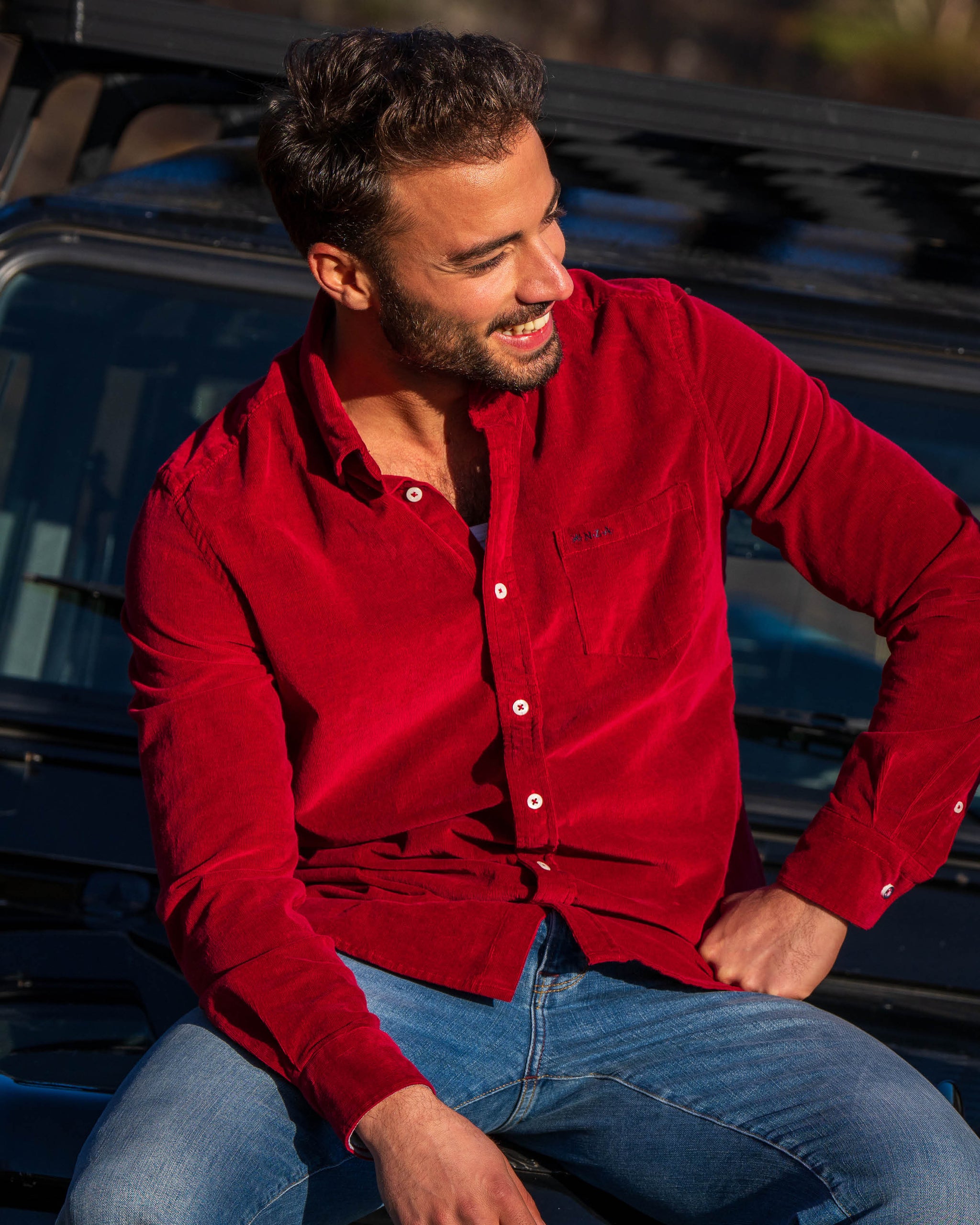 Camisa roja de algodón elástico Camisa roja de algodón elástico