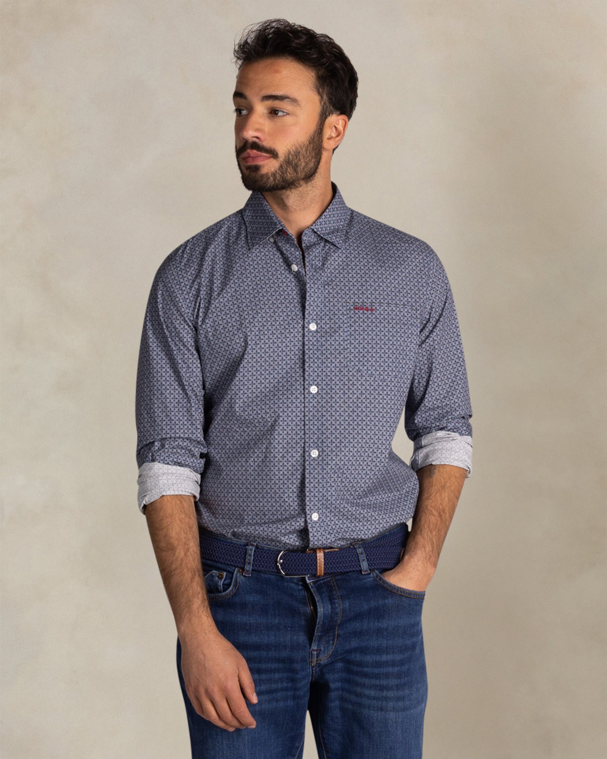 Blaues Baumwollstretchhemd Blaues Baumwollstretchhemd