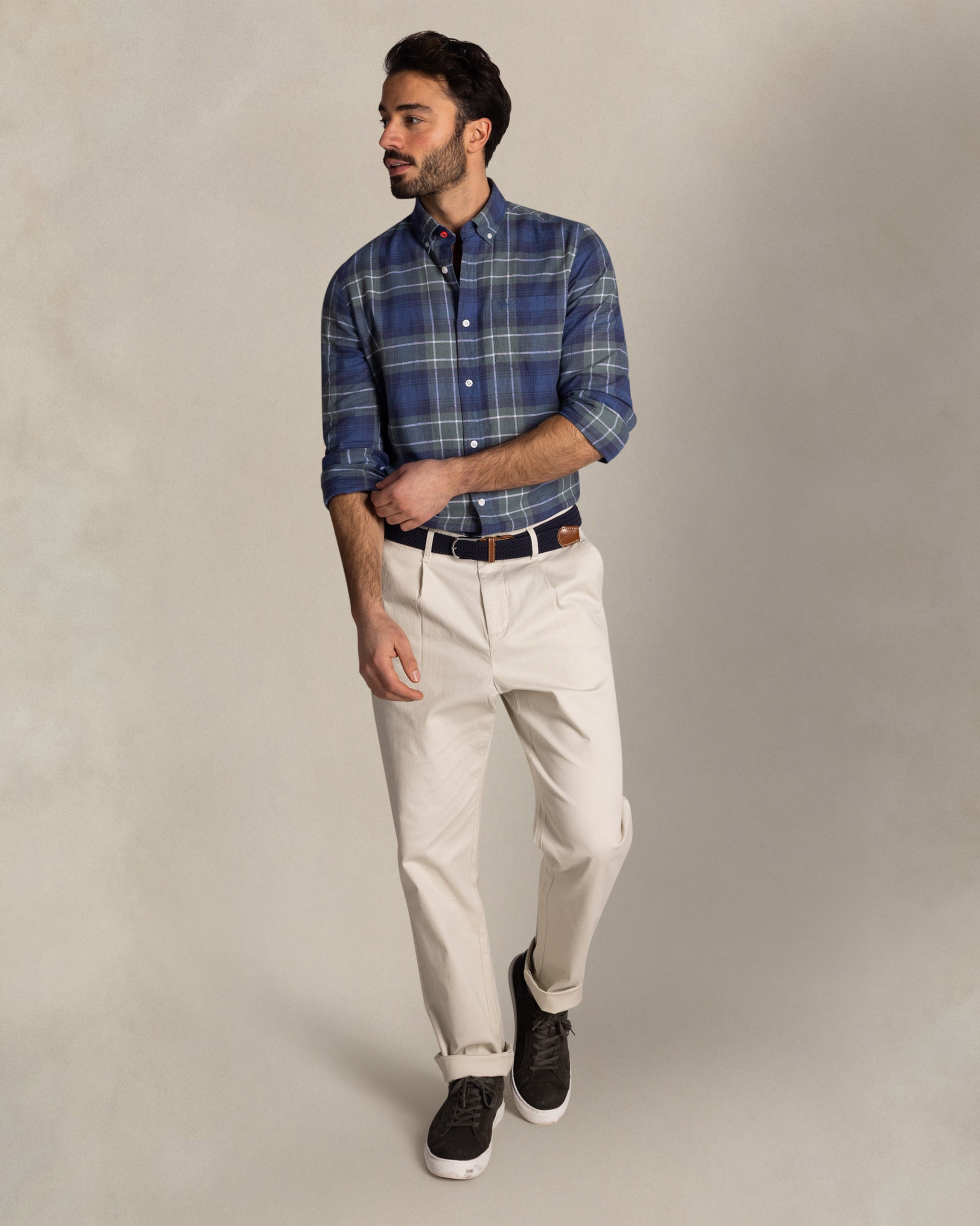 Chemise en lin bleue à carreaux Chemise en lin bleue à carreaux