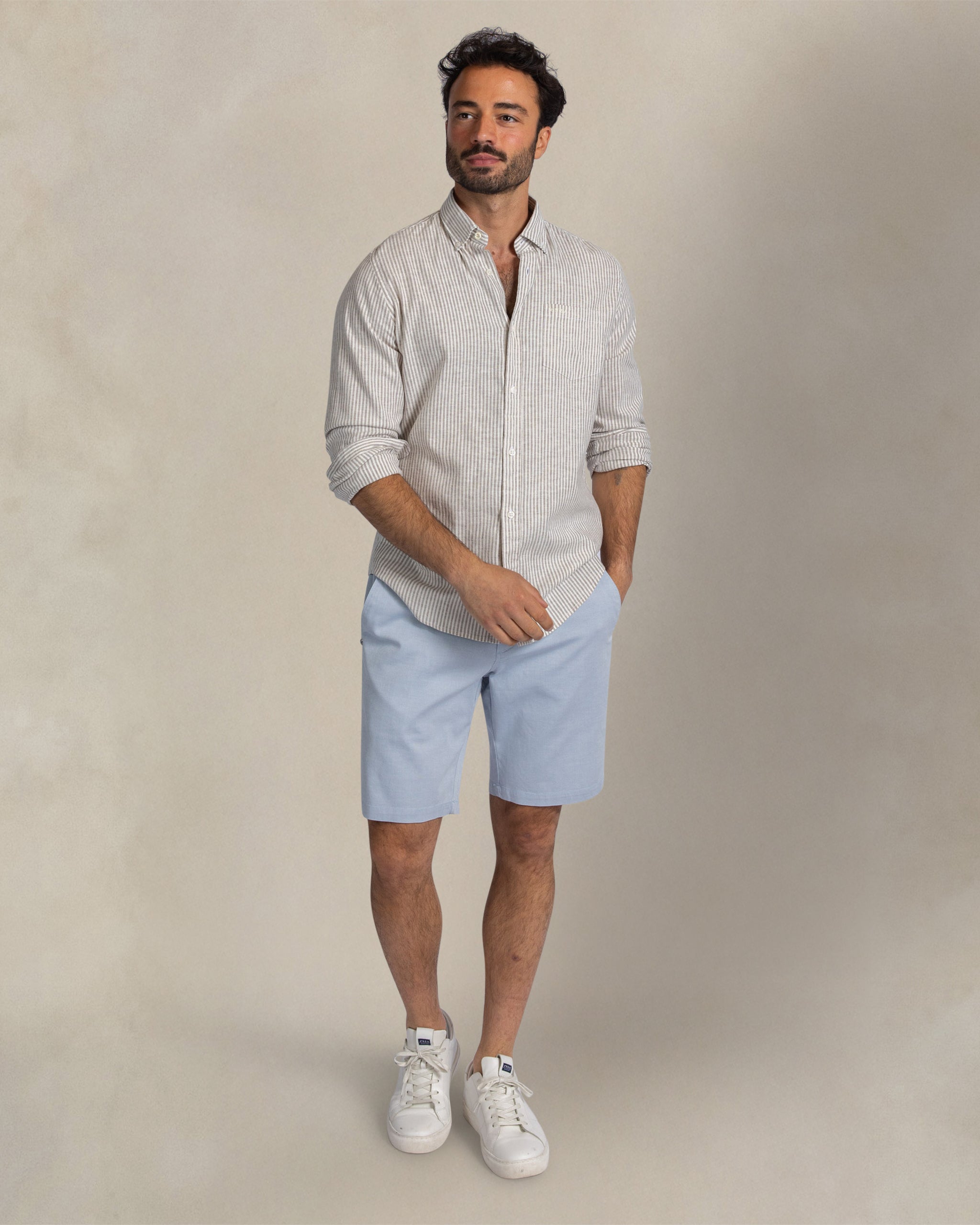 Chemise en lin et coton mélangés à rayures écrues Chemise en lin et coton mélangés à rayures écrues