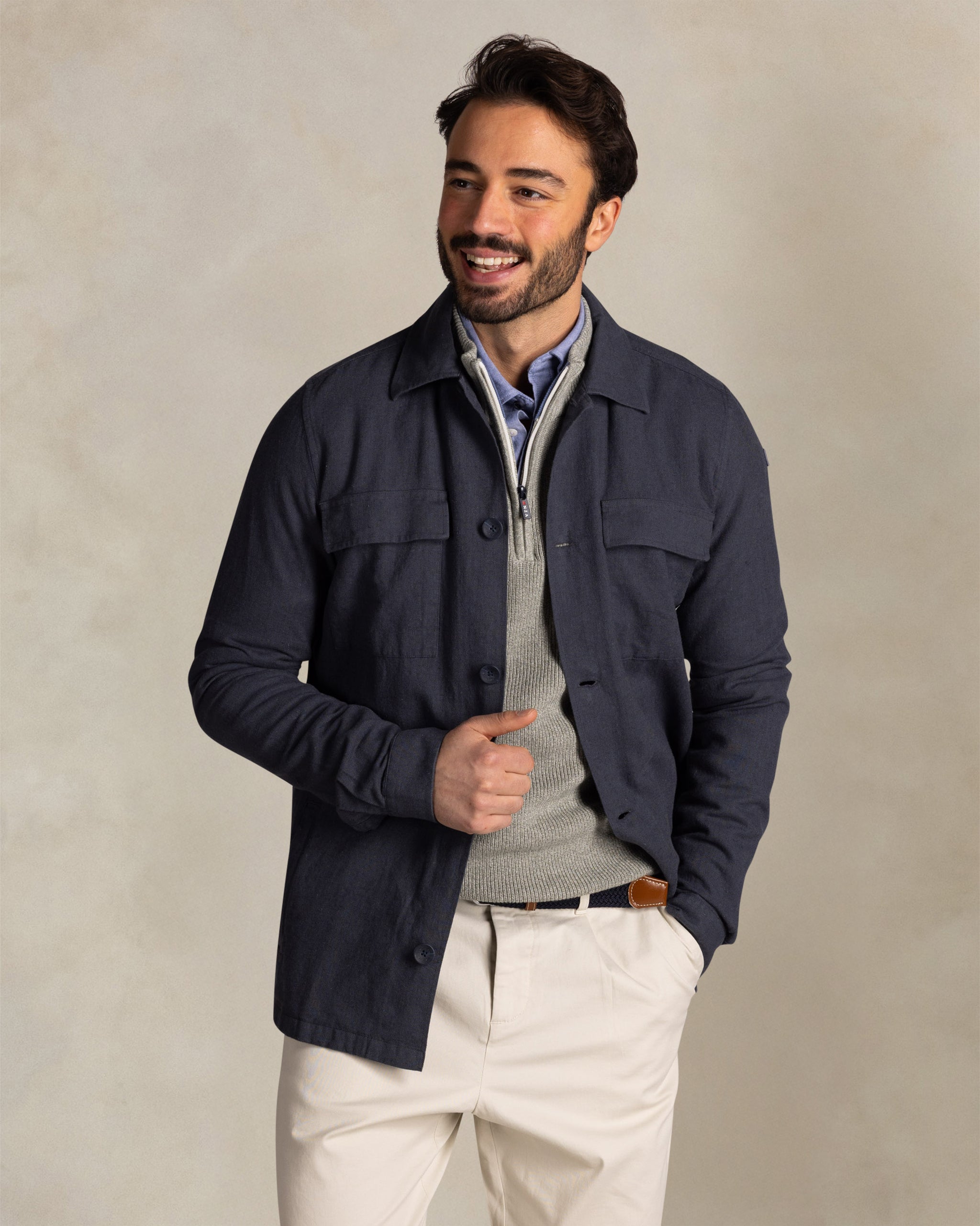 Blauwe linnen overshirt Blauwe linnen overshirt