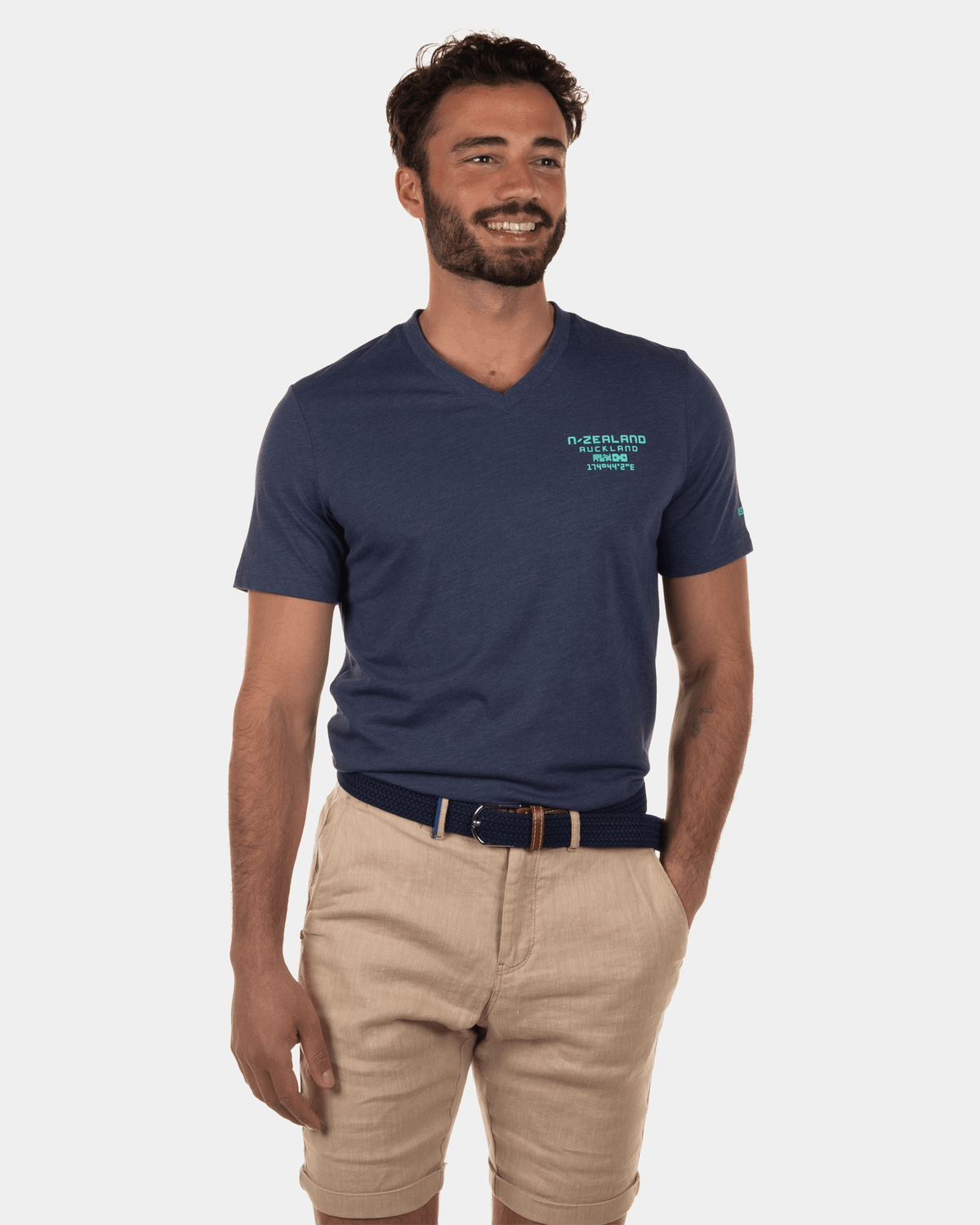 T-shirt à col en V Conroy's Dam - Kind Navy