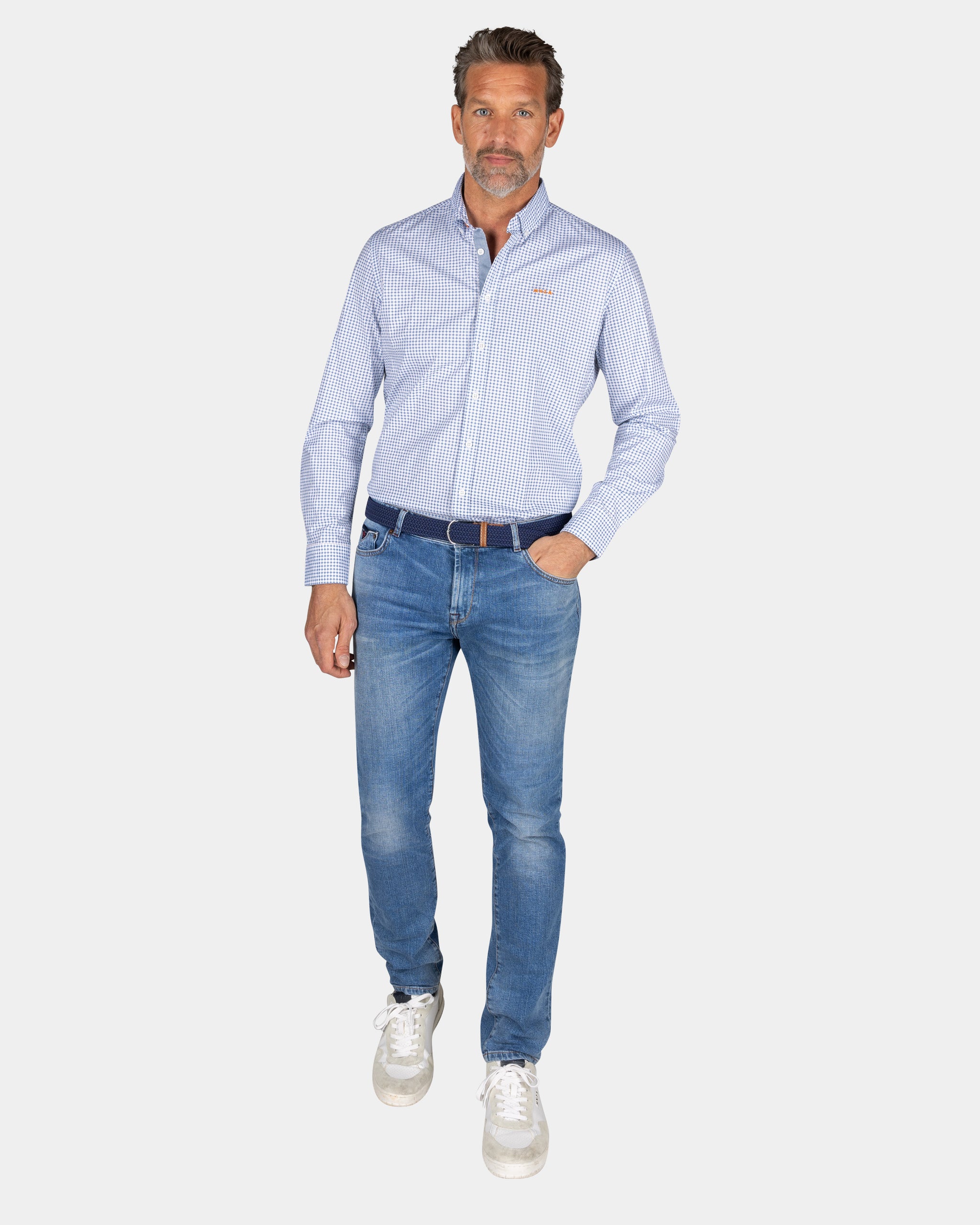 Camisa celeste con lunares. - Light Blue Camisa celeste con lunares. - Light Blue